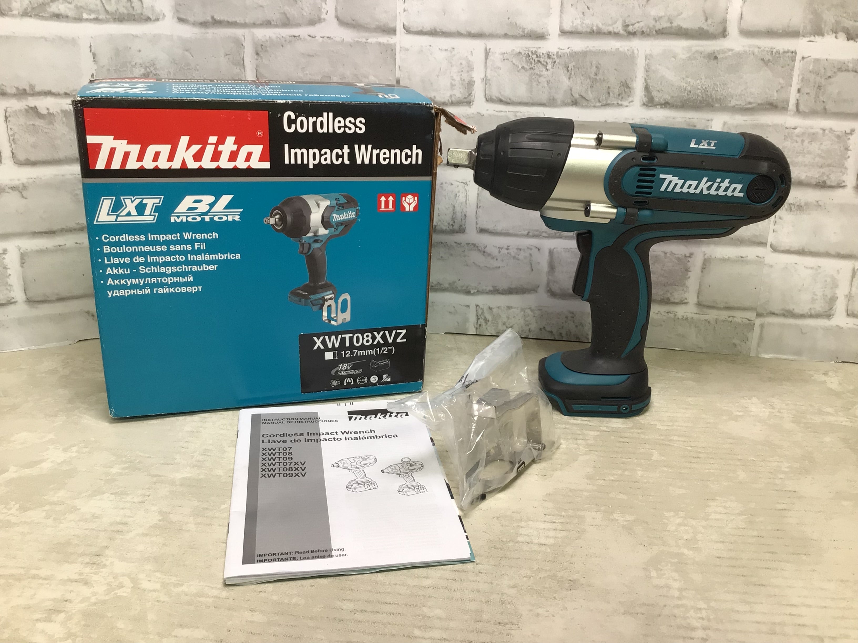 Makita XWT08XVZ 18V LXT Cordless Impact Wrench