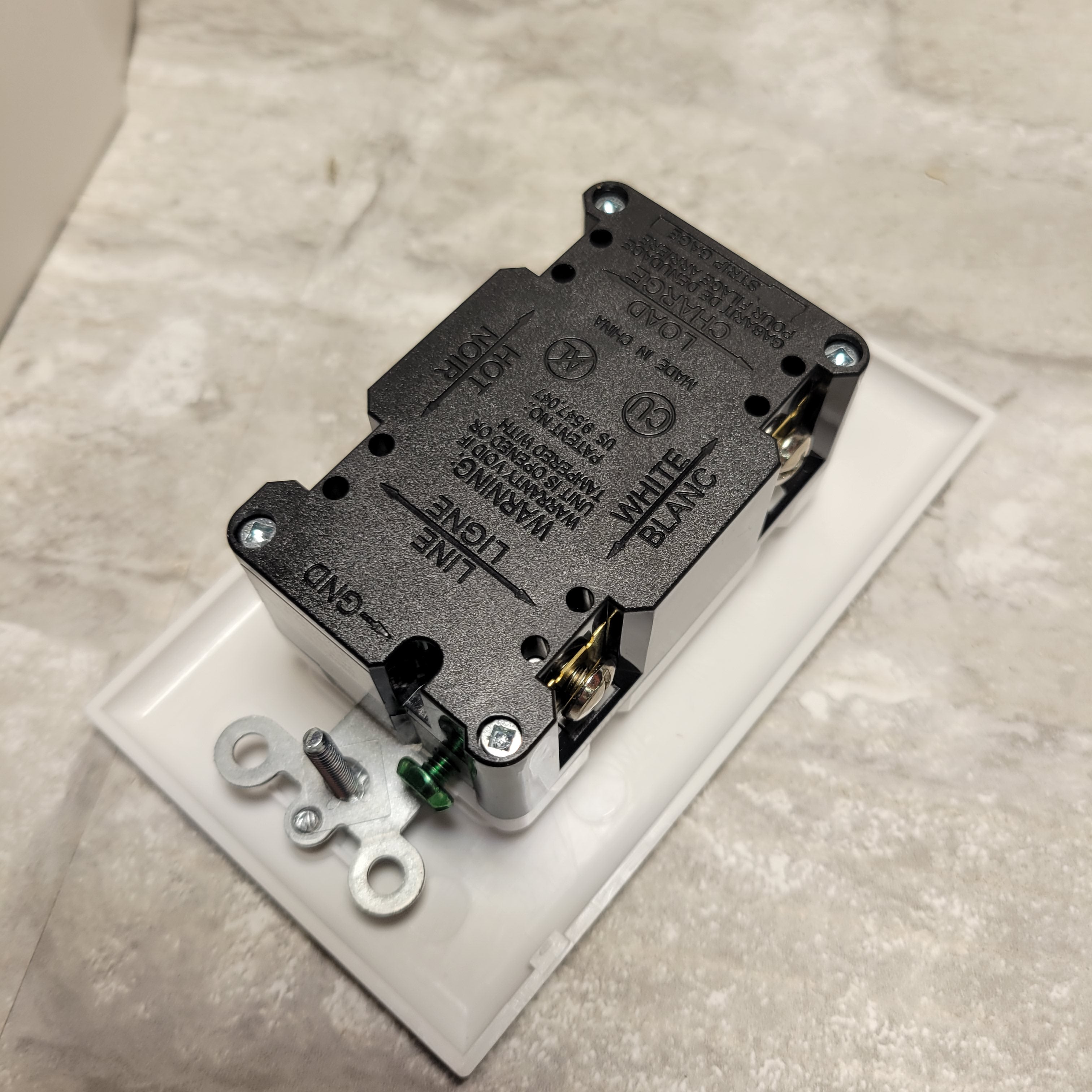 USI G1315TRWH Electric 15A Self-Test GFCI Duplex Outlet Receptacle, White 10pk (8119563354350)