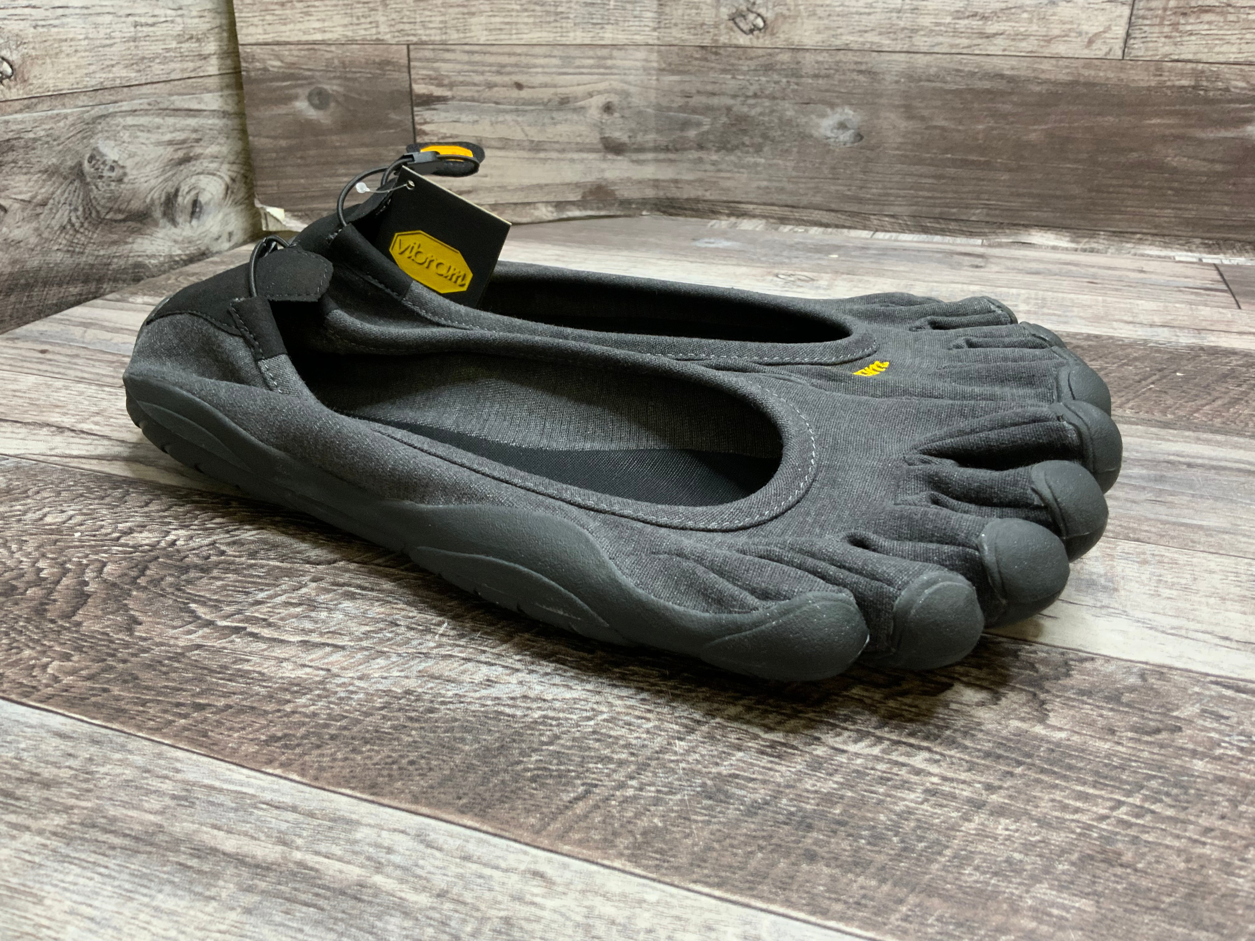 Vibram FiveFingers Men's Classic ECO Shoes (Size US: 13-14 EU:49) (8095337283822)