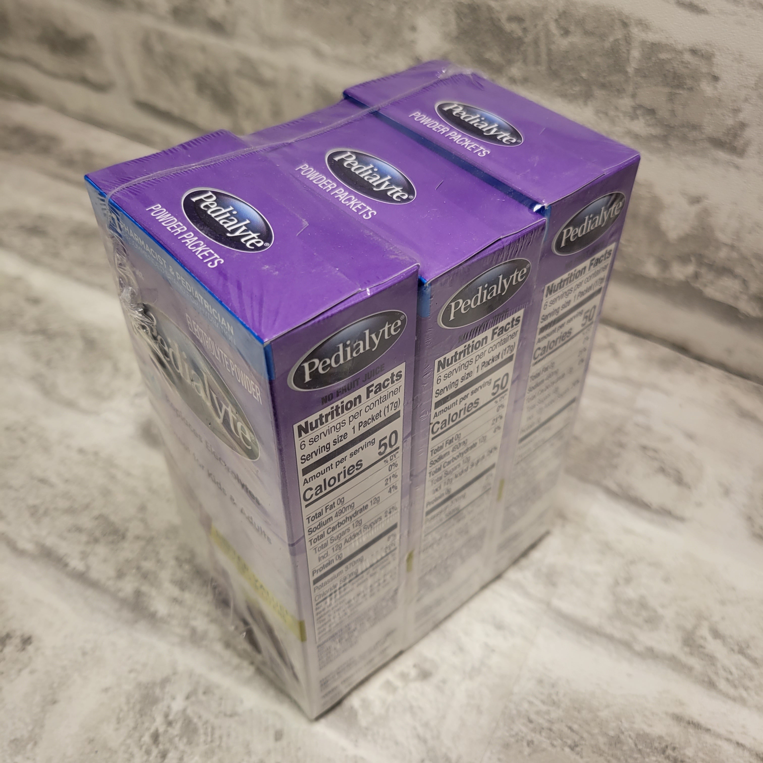 Pedialyte Electrolyte Powder, Grape, 0.6 oz Powder Packs, 18 Ct, Exp 07/01/2022 (7618388951278)