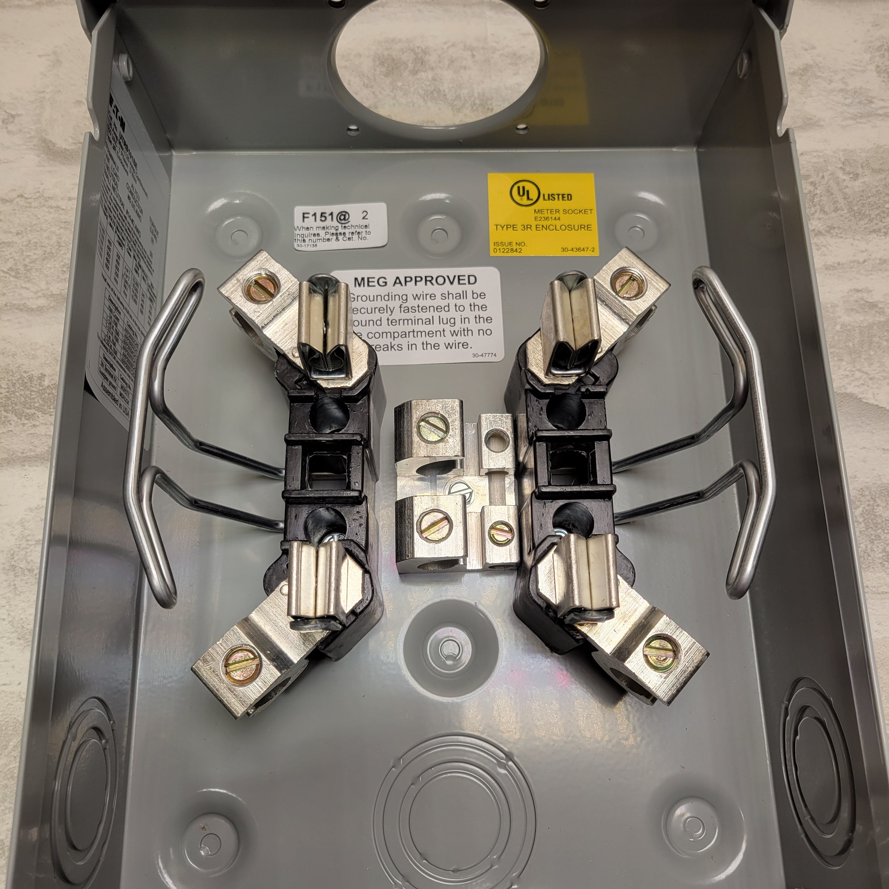 Cutler Hammer Meter Socket Ground Connector 125 Amp No Bypass Boxed (7594335305966)