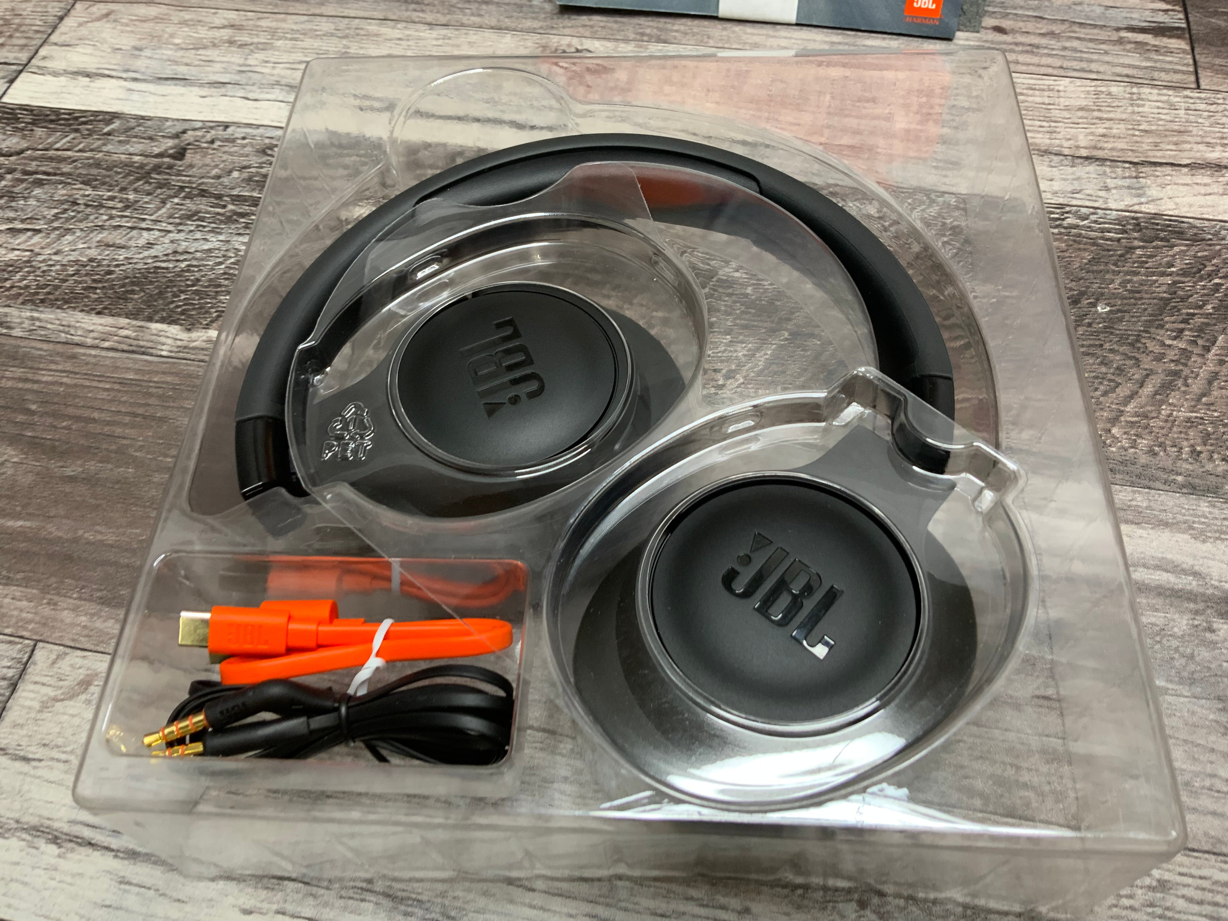 JBL Tune 760NC Noise-Cancelling Wireless Over-Ear-Headphones (Black) (8067190849774)