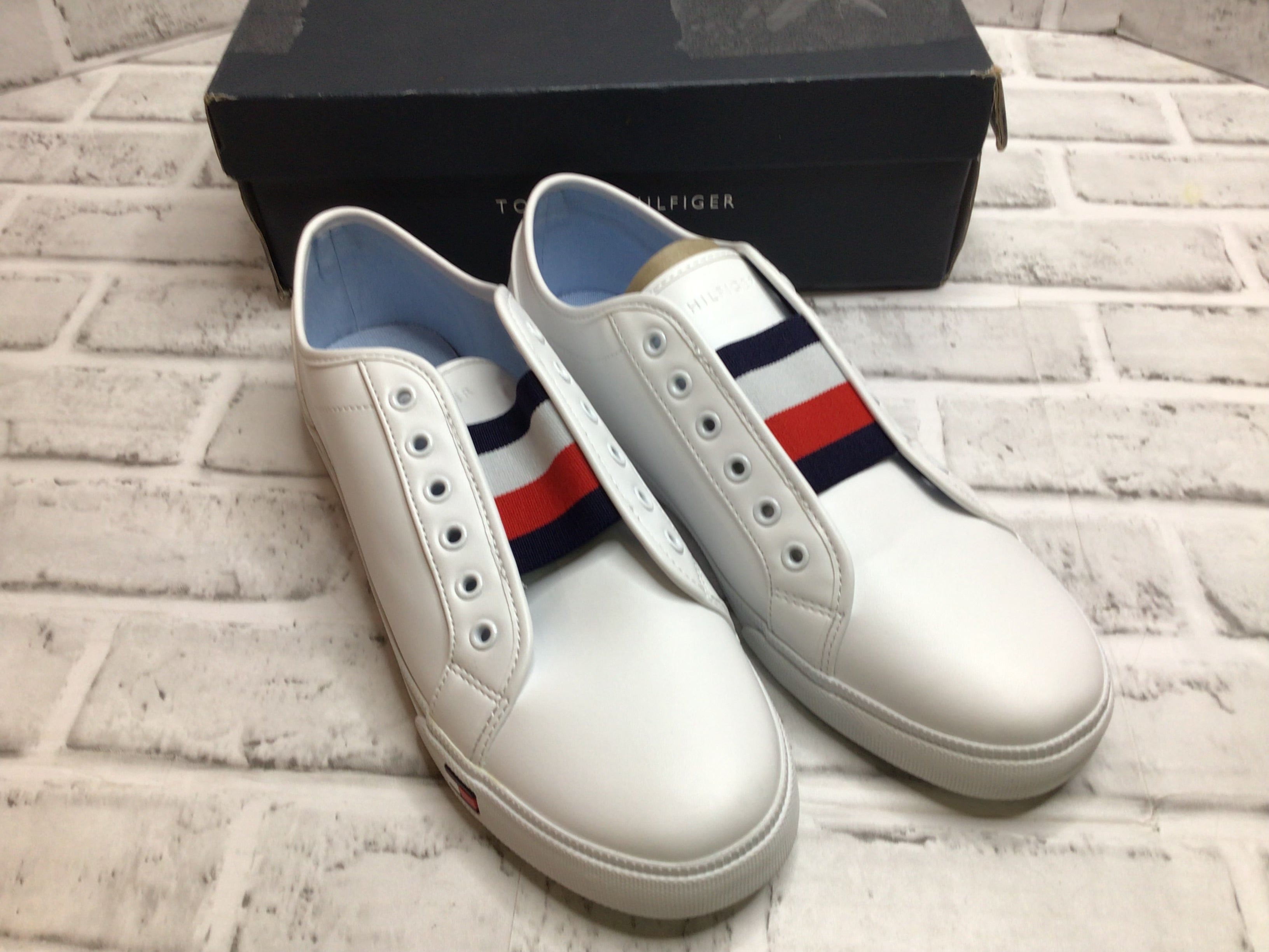 Tommy Hilfiger Women's Anni Slip-On Sneaker White Size 10.5 M (8080212263150)