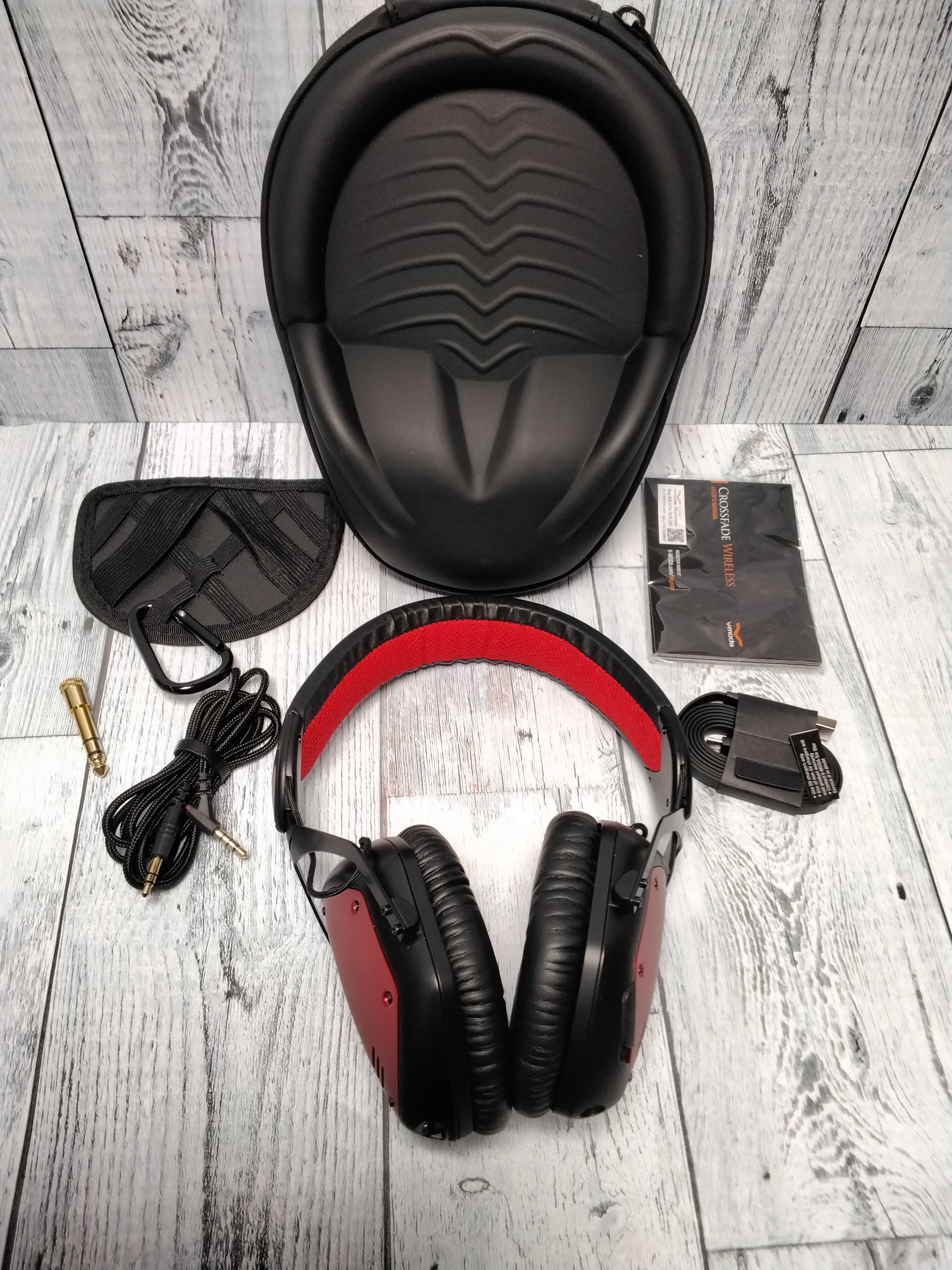 V-MODA Crossfade Wireless Over-Ear Headphone, Rouge *TESTED/WORKS* (7829558558958)