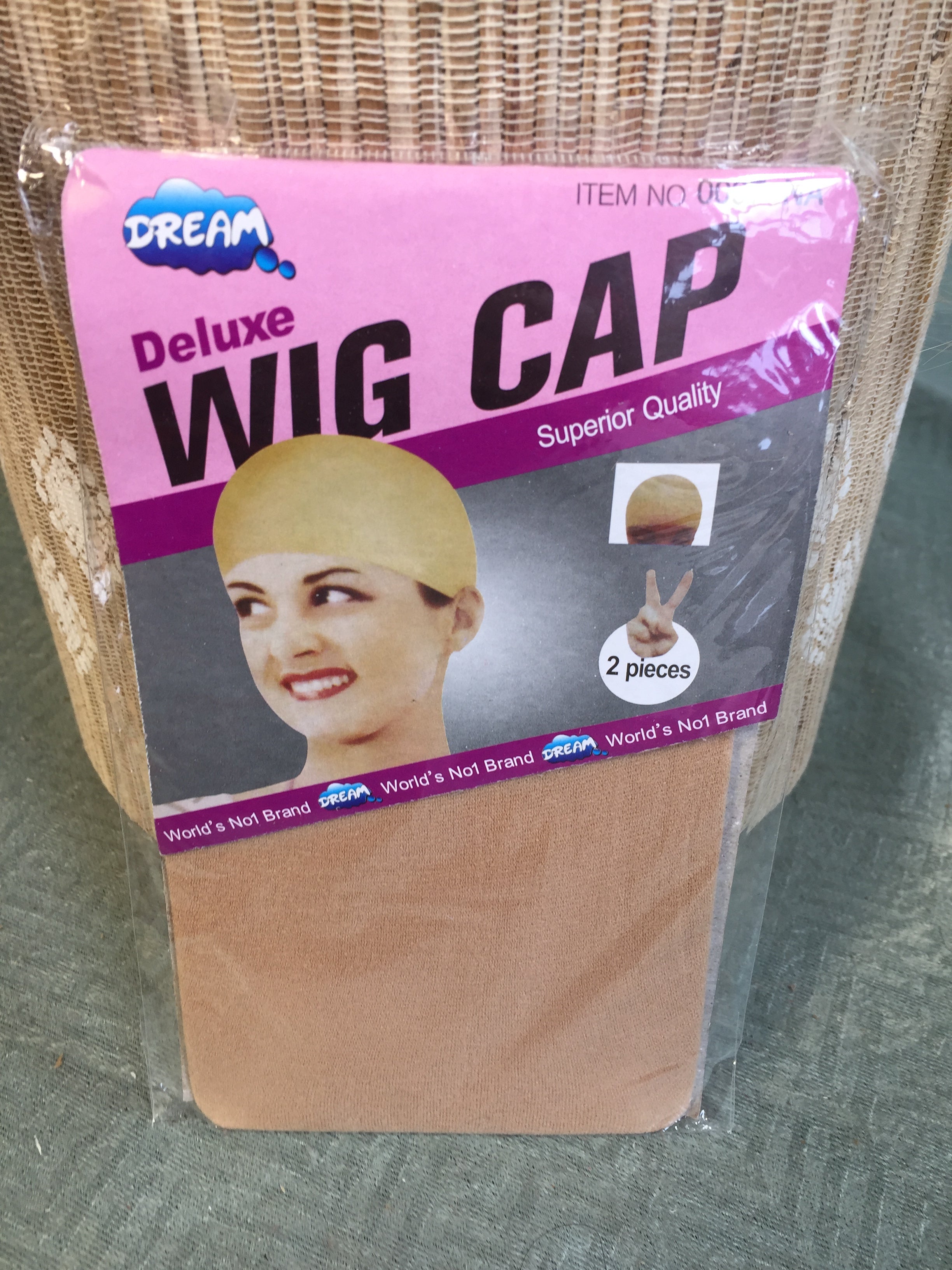 AISI Queens Long Wavy 24 Inch Ombre Blonde with Middle Part - Synthetic (7611610562798)