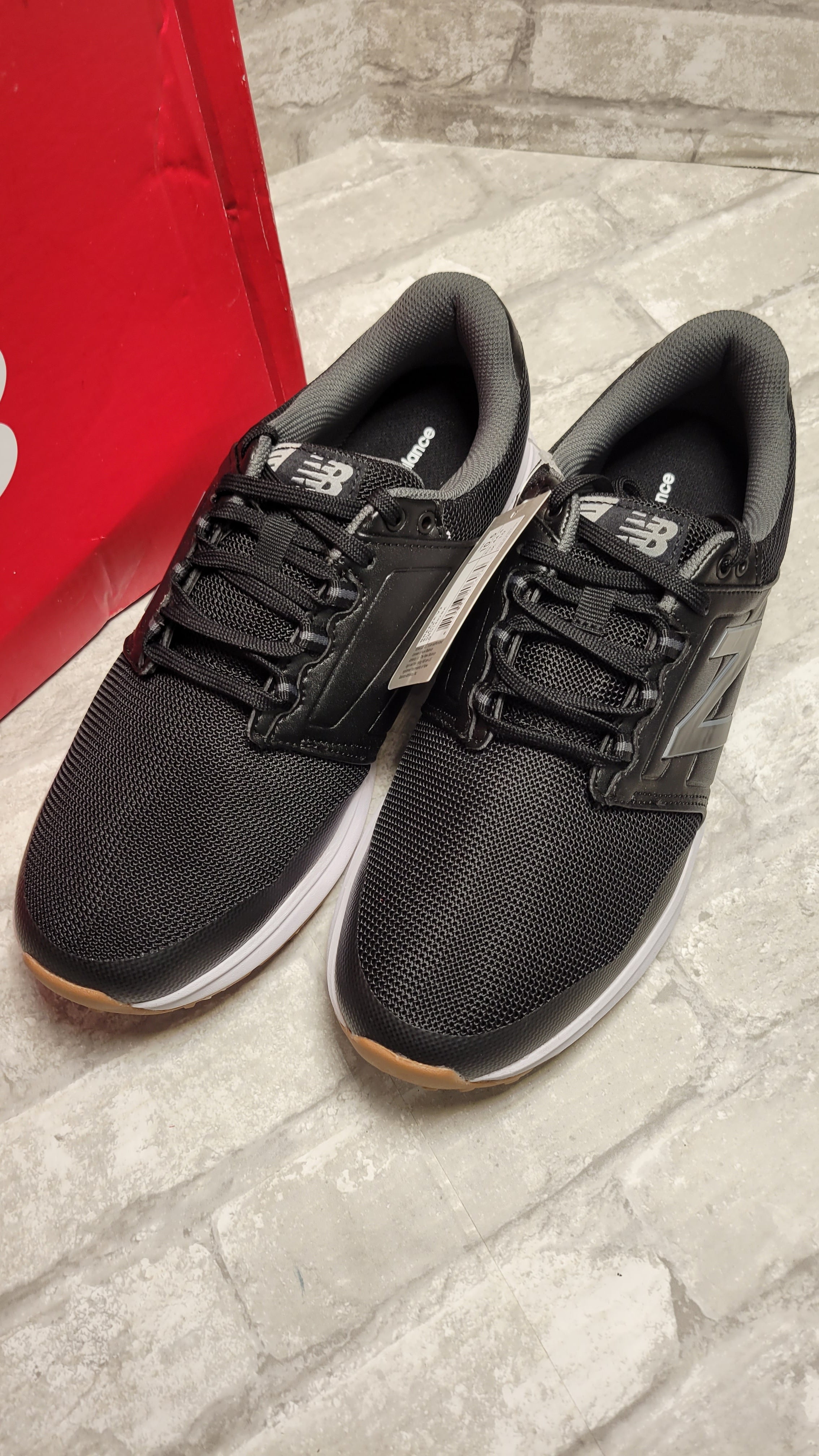 New Balance Breeze V2 Spikeless Comfort Men's Golf Shoes, Black 10.5 (8066513699054)
