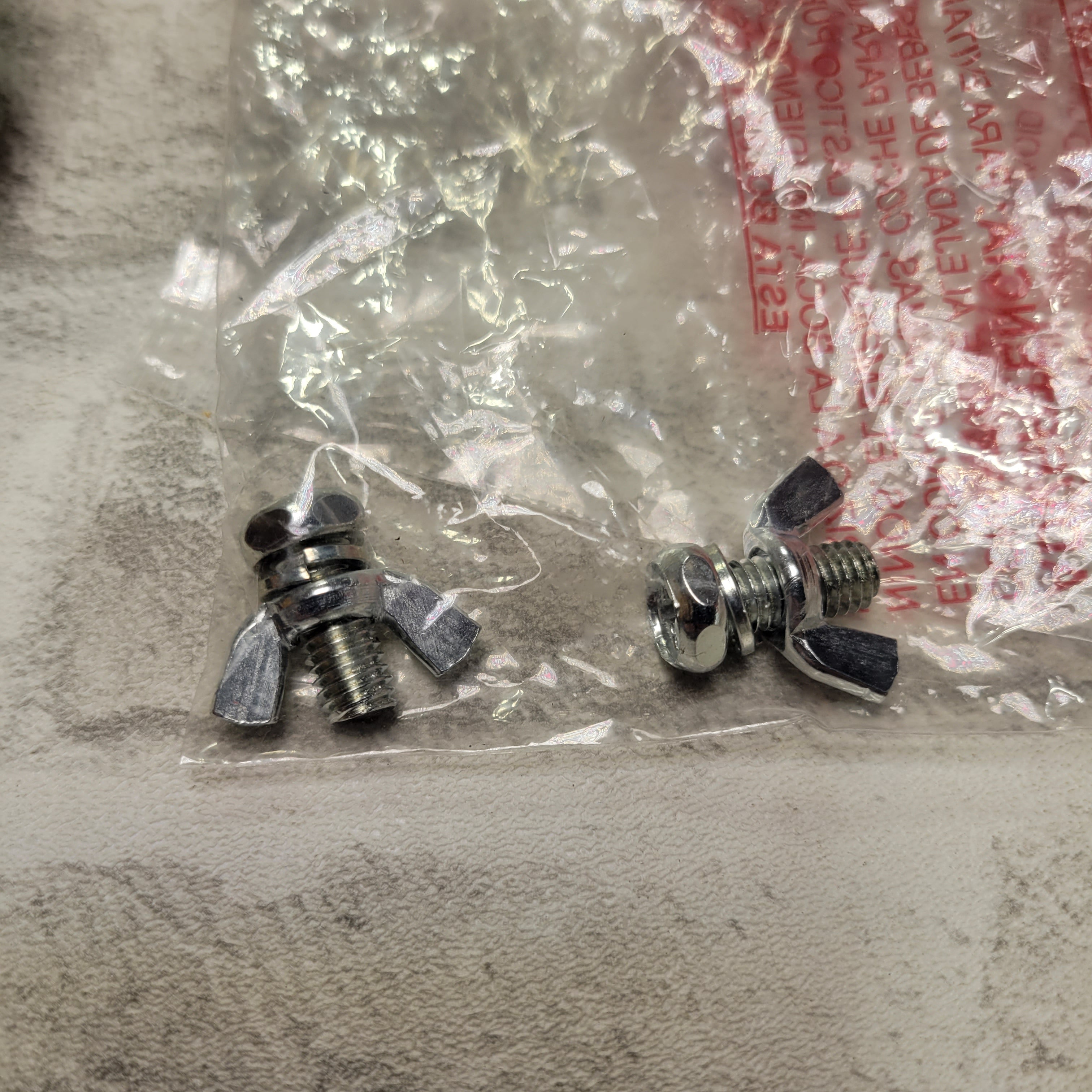 DEWALT DXAEPI1000 Power Inverter:120V AC Outlets, 3.1A USB Ports, Battery Clamps (7680613023982)