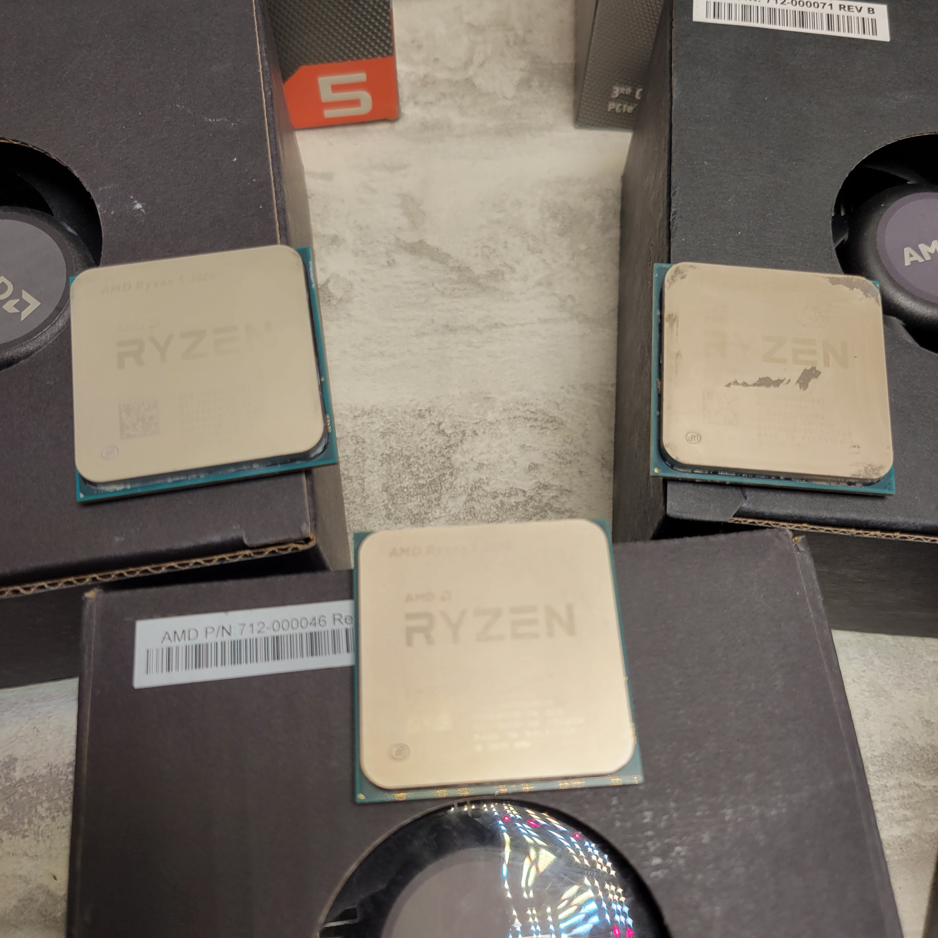 *FOR PARTS* Lot of 3, AMD Ryzen 5 3600 6-Core, 12-Thread Unlocked Processors (7885877182702)