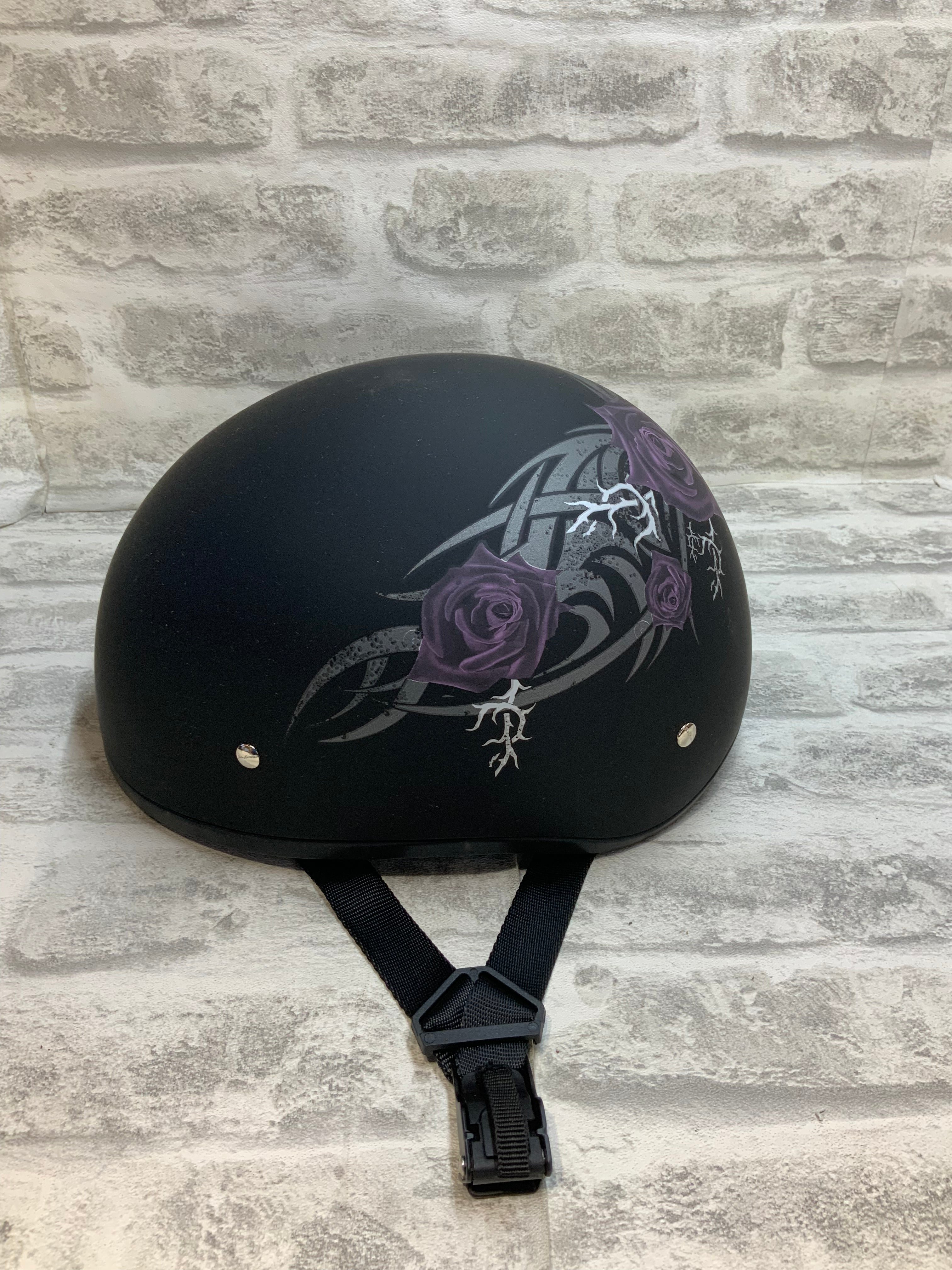 Daytona Helmets Half Skull Cap Motorcycle Helmet –DOT Approved, Size L (7583370543342)