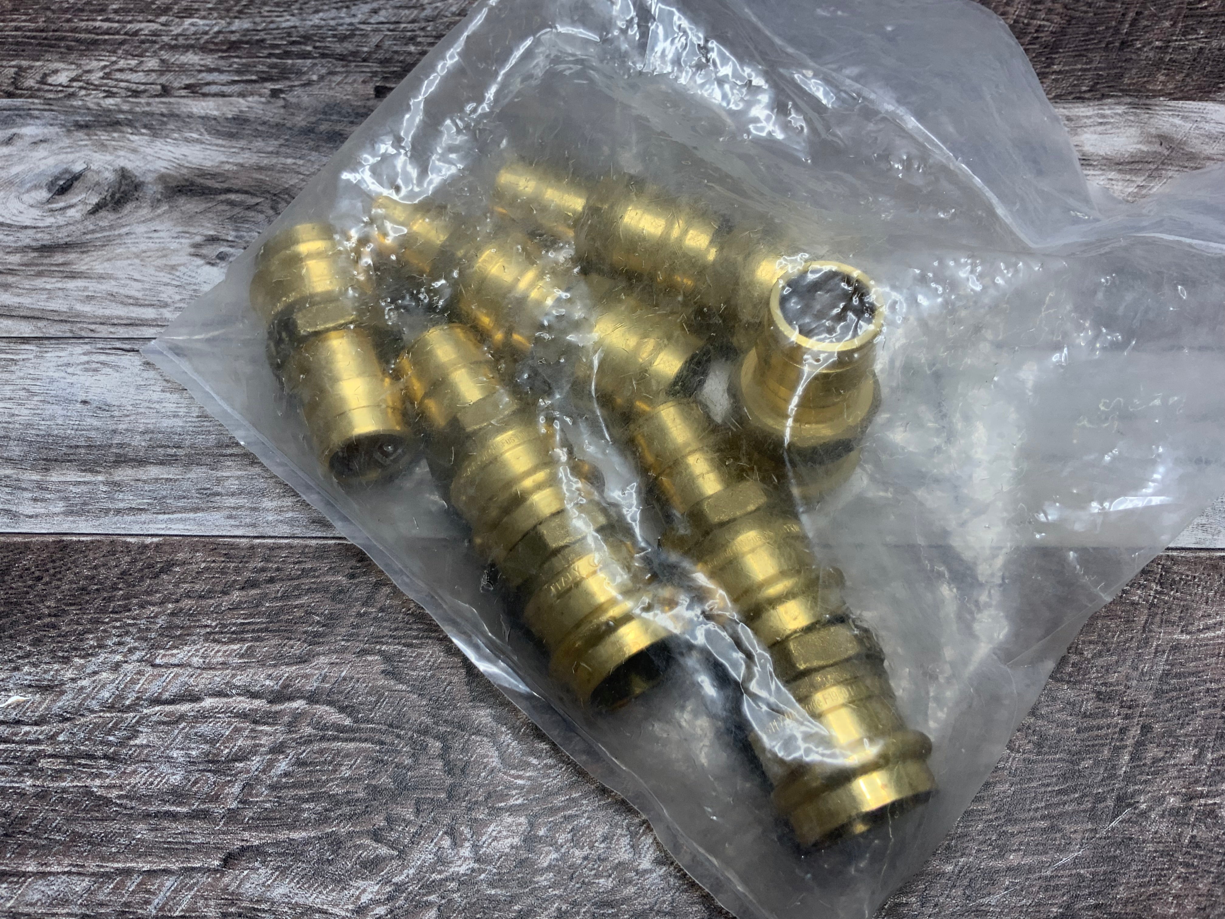 Uponor LFP4511010 - ProPEX LF Brass Copper Press Adapter, 1