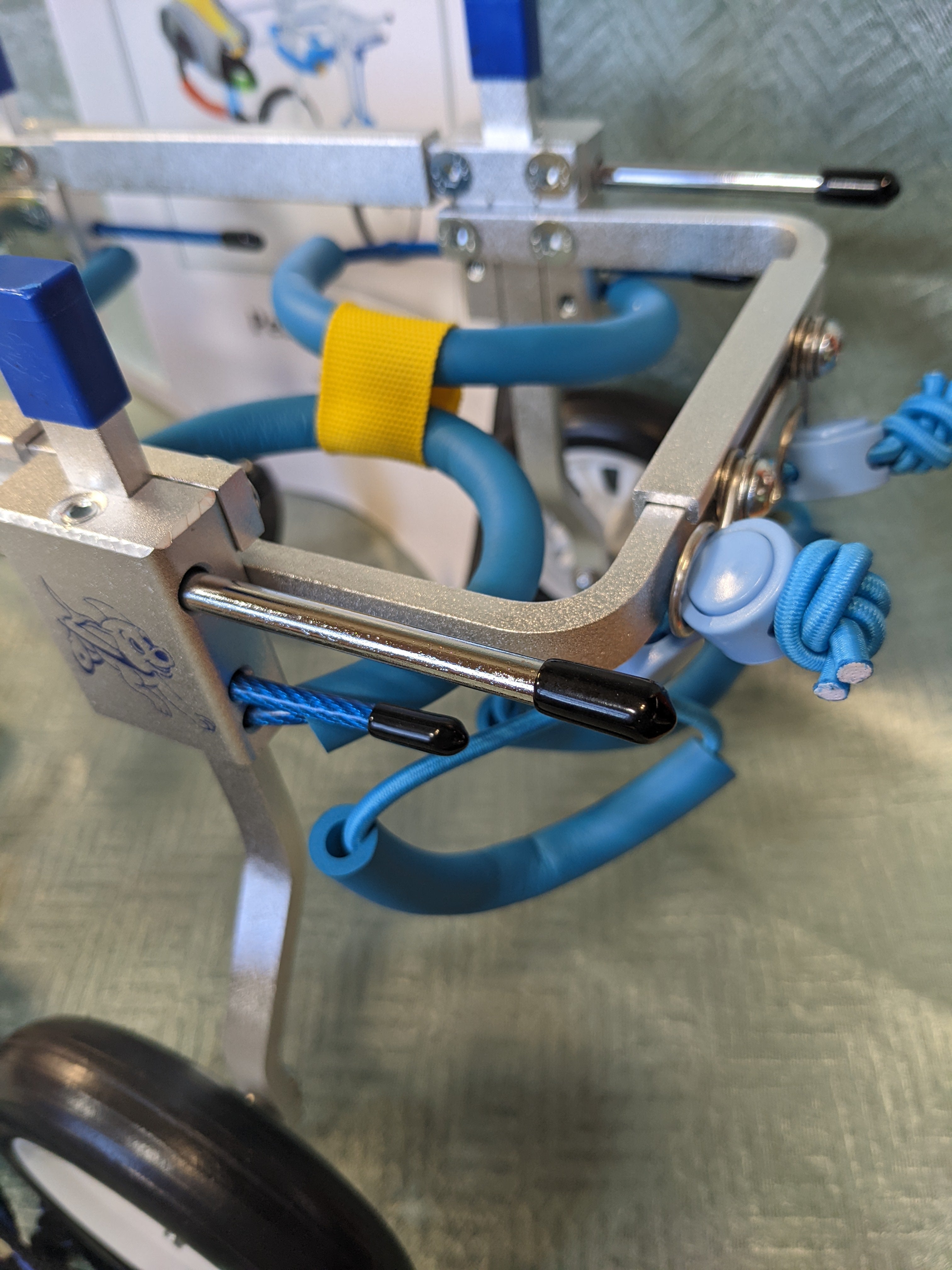 Adjustable Dog Wheelchair for Hind Legs Rehabilitation, Pet Rehabilitation Cart, Handicap Wheels for Dogsc, Convenient Dog Wheelchair, Small Dogs (7522109751534)