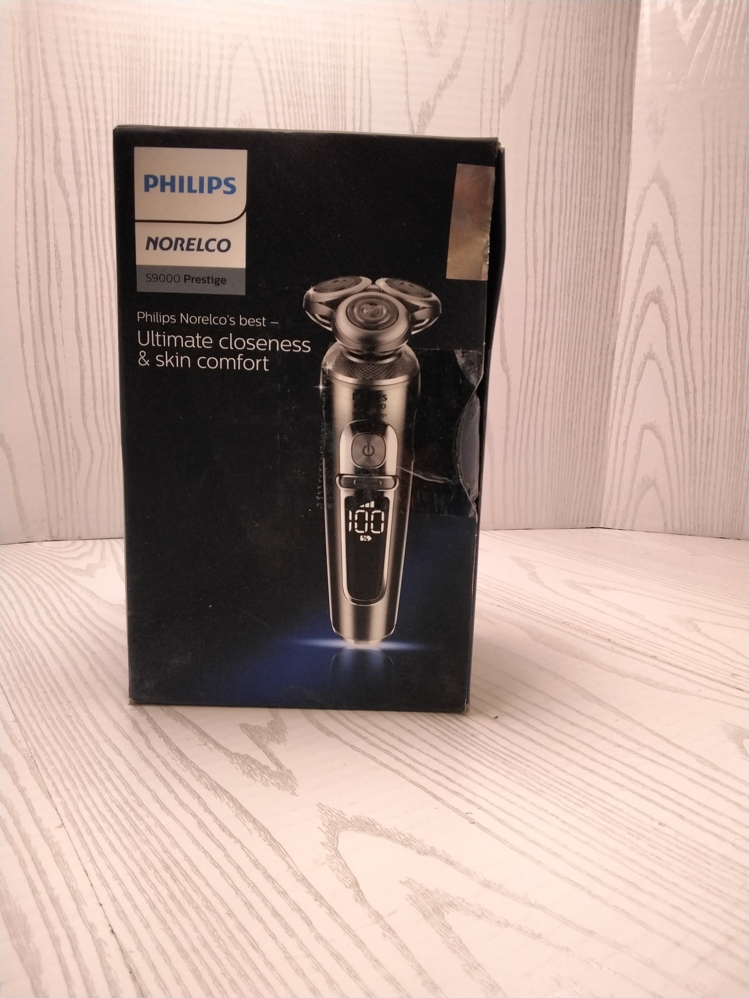 *FOR PARTS* Philips Norelco Shaver 9000 Prestige Electric Shaver (7742178722030)