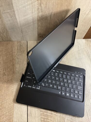 AS-IS Compatible with iPad 10.2 inch Keyboard Case with Pencil Holder (6922796105911)