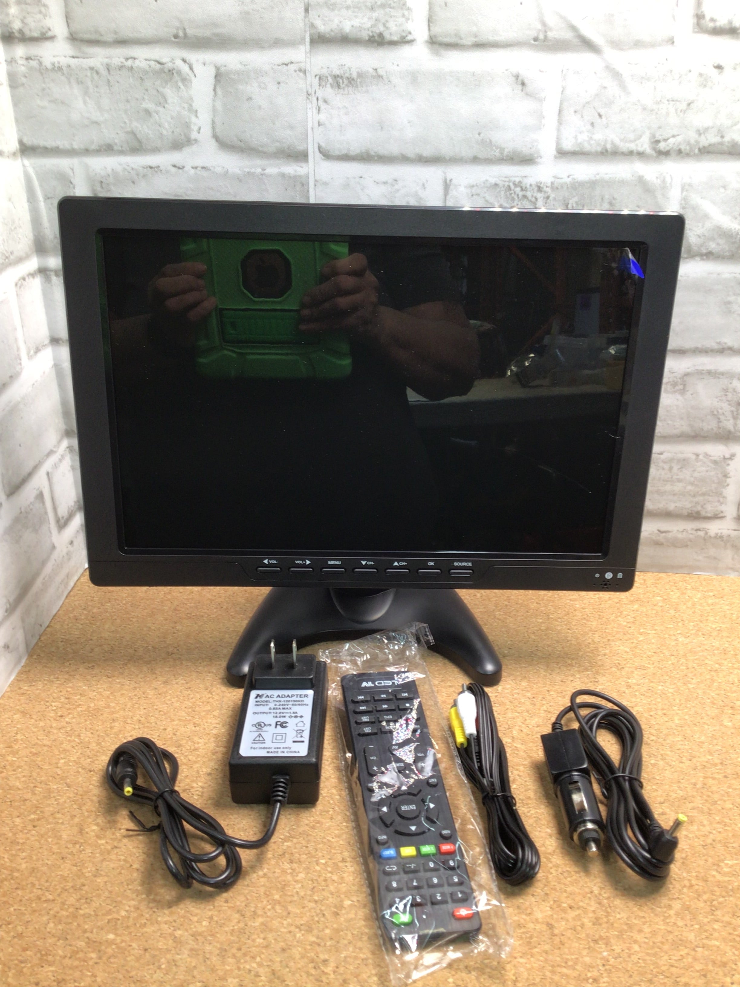 3.3inch Mini TV,Portable **Tested: ** (7888467656942)