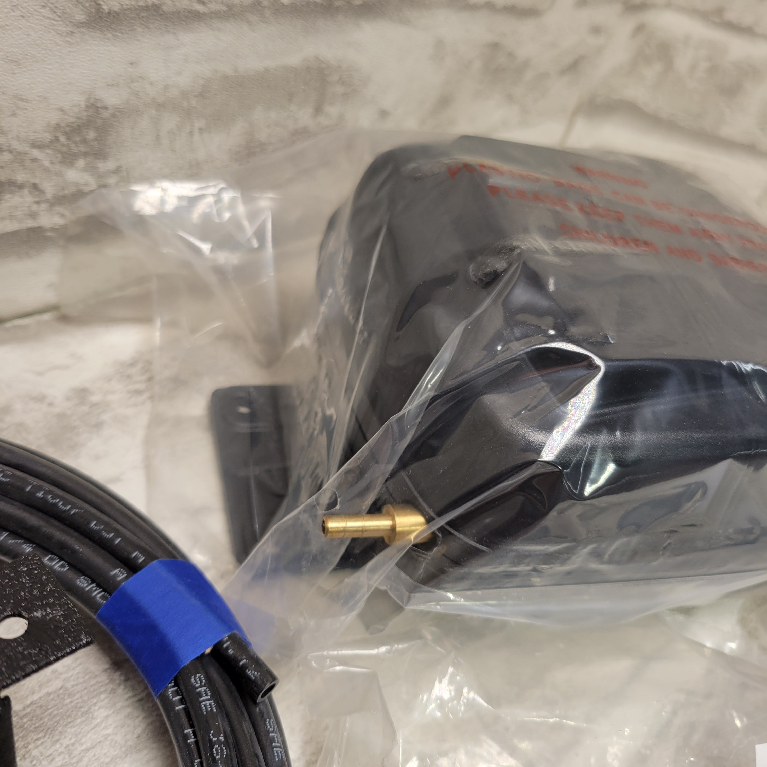 AIR LIFT 25804 Air Shock Controller Kit