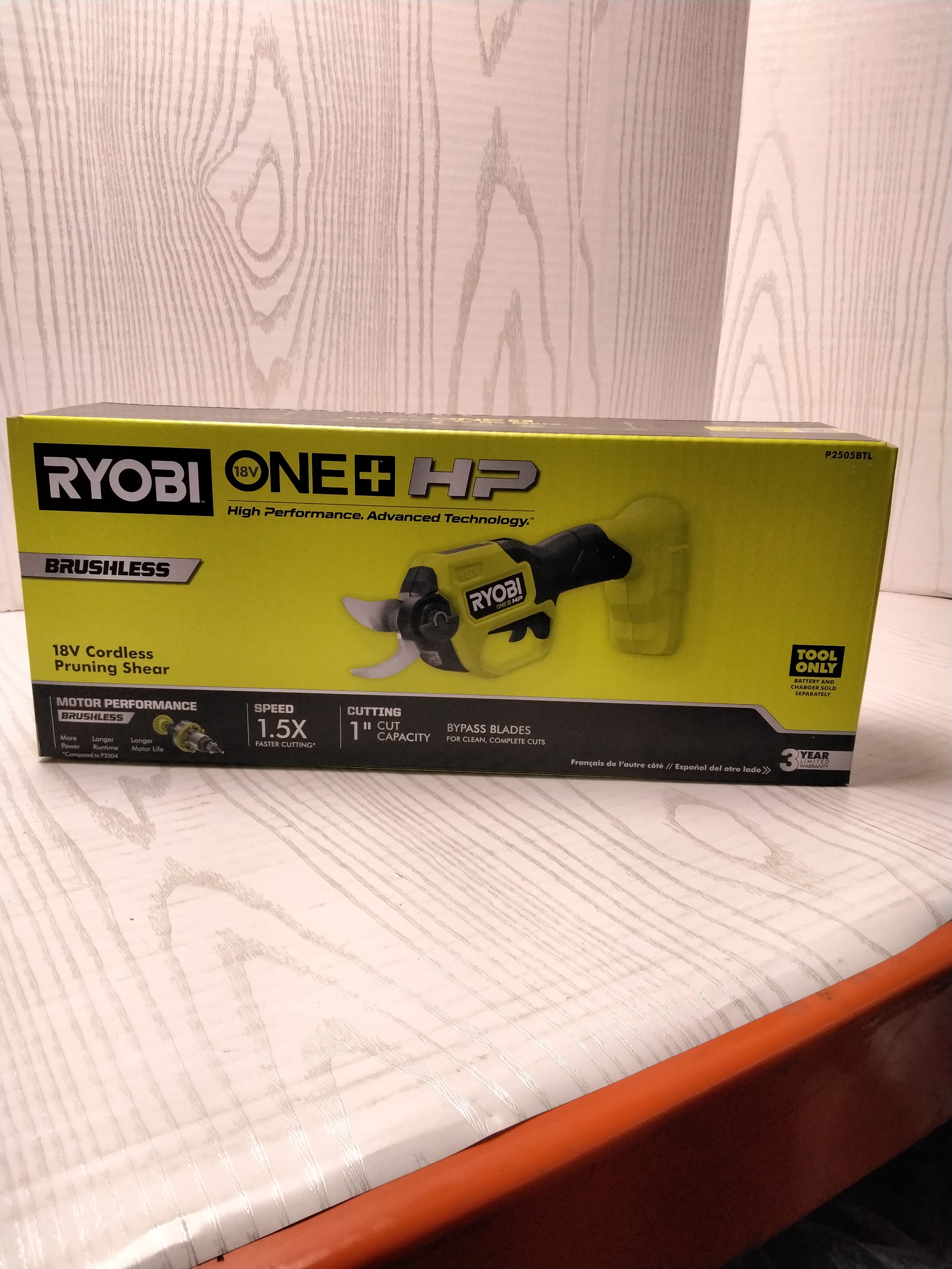 *NEW* RYOBI ONE+ HP 18V Brushless Cordless Pruner (Tool Only) (7923819905262)