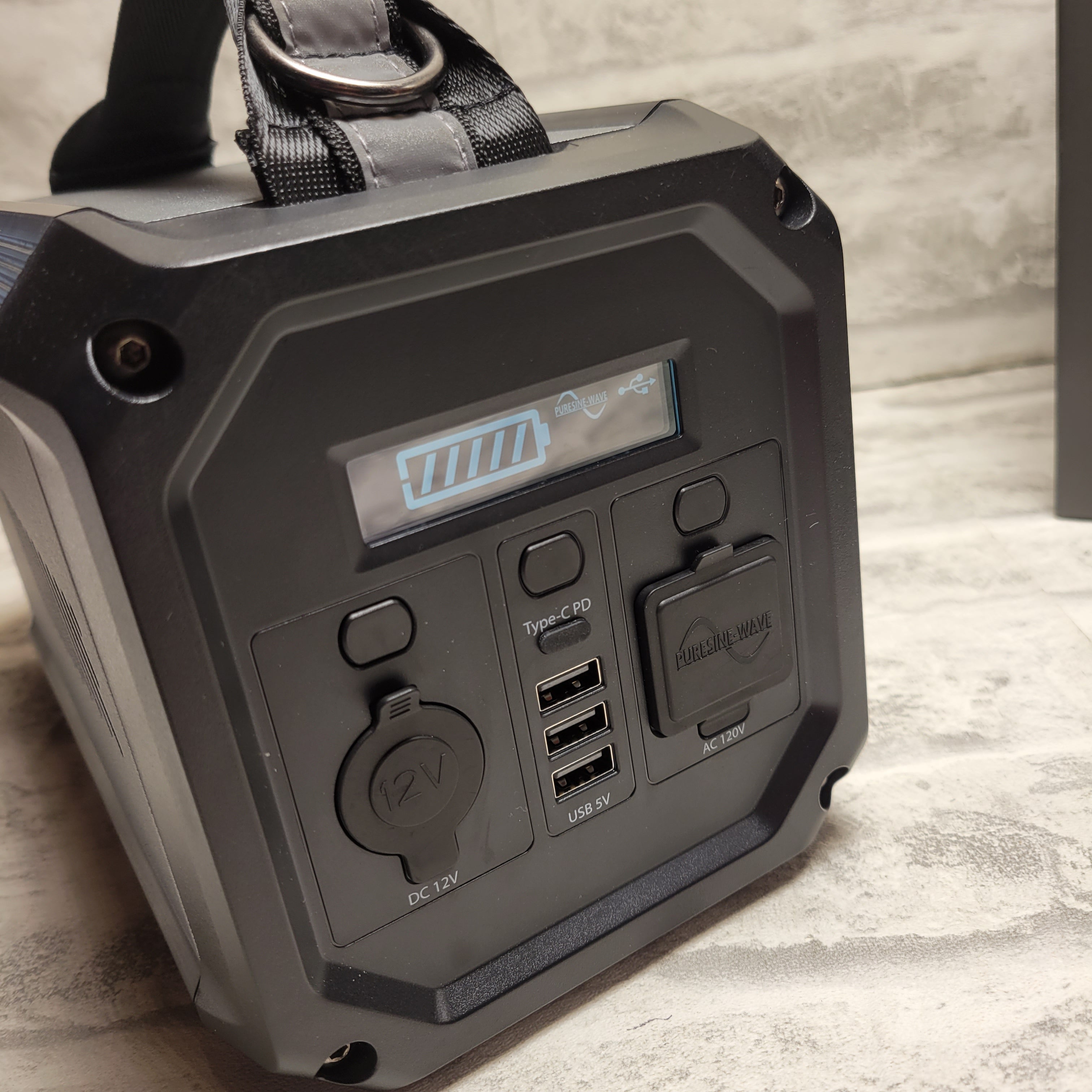 X-Doria Raptic Titan Portable Power Station Lithium Ion Max 224Wh (7883984797934)