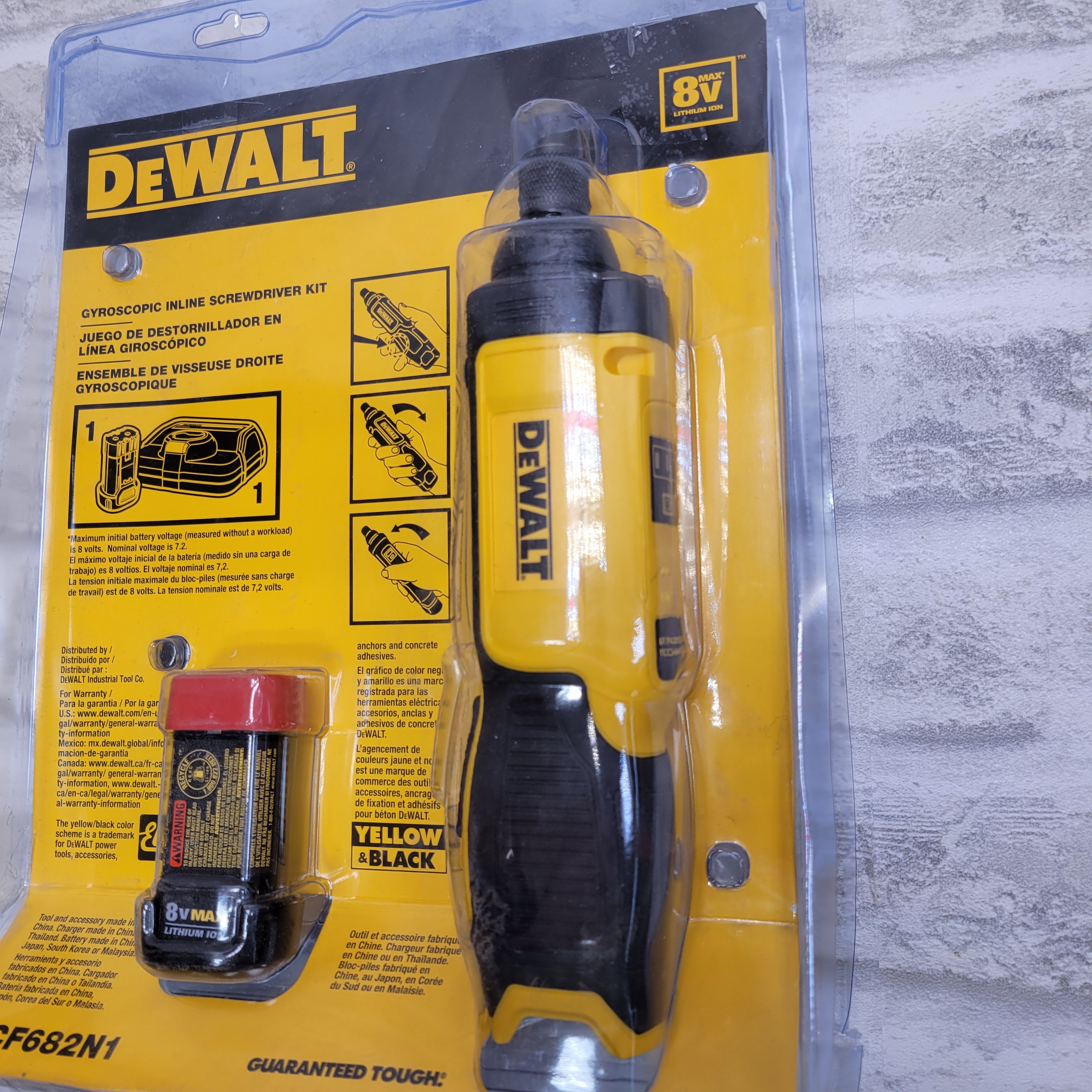 **FOR PARTS/NOT WORKING**DEWALT 8V Cordless Screwdriver Kit, 1 Battery(DCF682N1) (7556092461294)