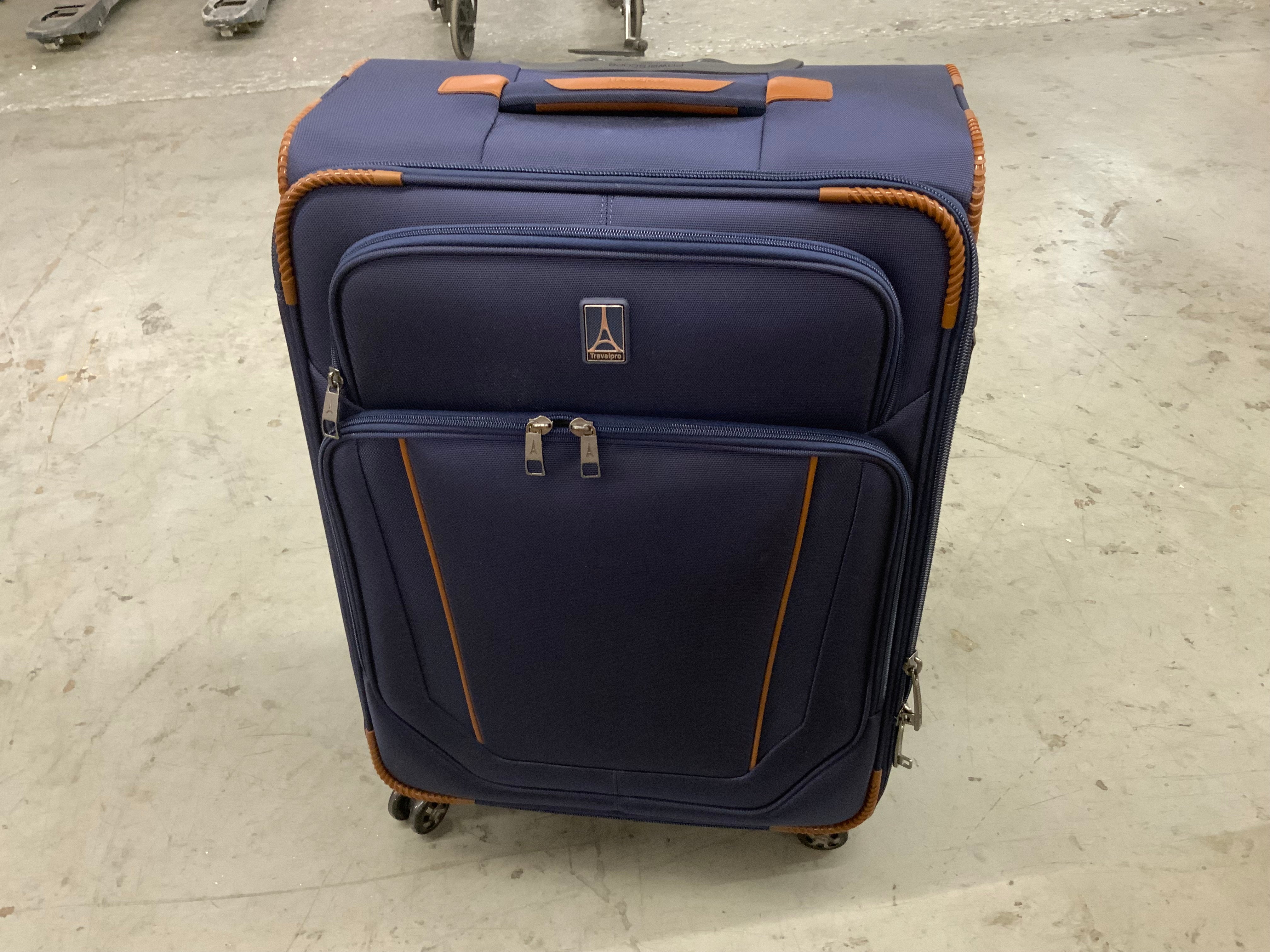 Travelpro Crew Versapack Softside 8 Spinner Wheel Luggage(25 Inch, Patriot Blue) (8115167166702)