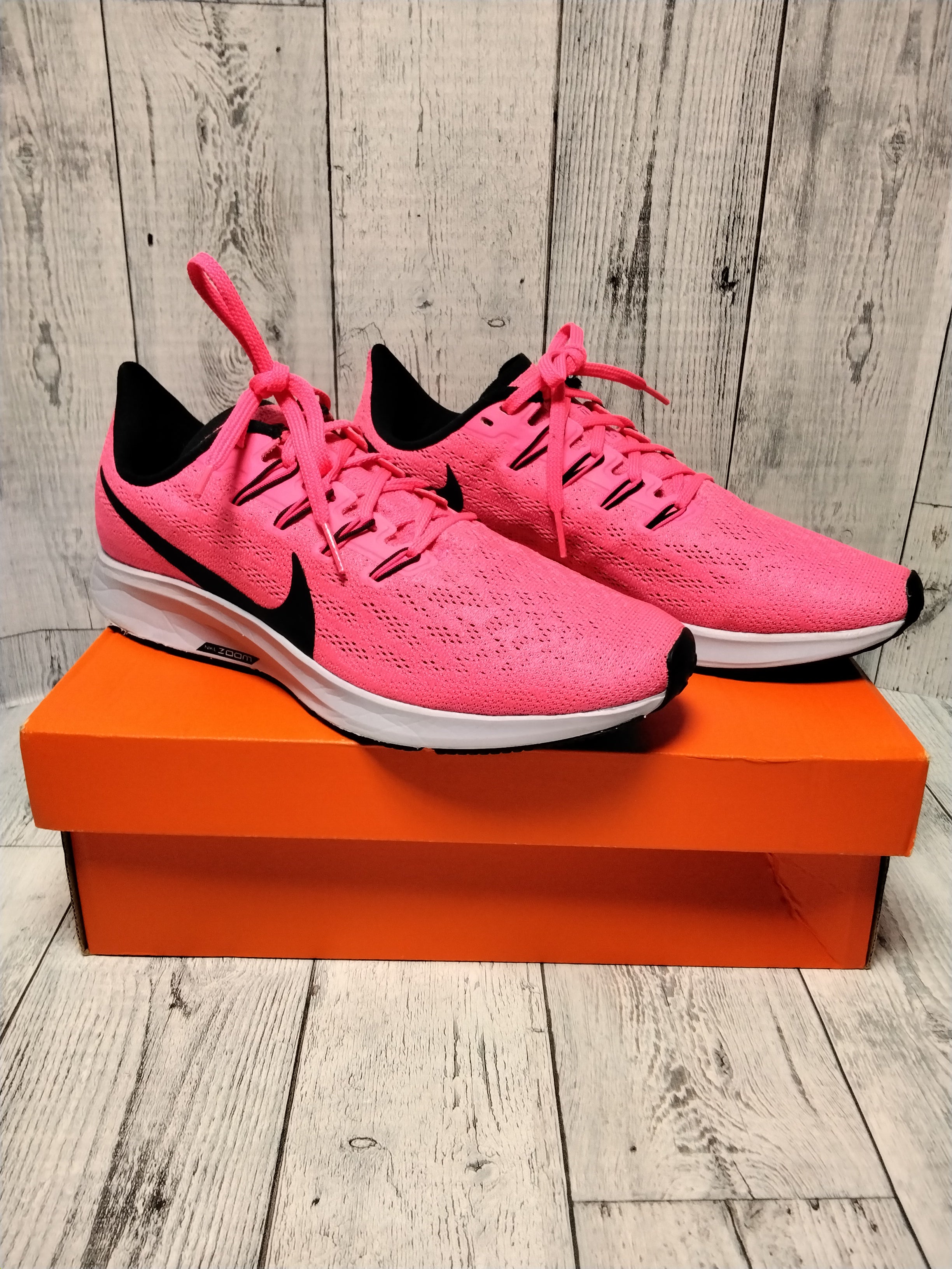 Nike Women's Air Zoom Pegasus 36 Running Shoes, Size 9.5 *LIGHTY USED* (7783297646830)