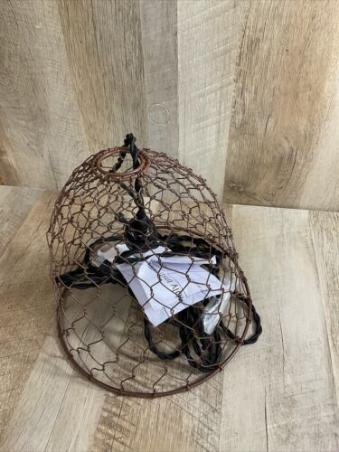 UNTESTED AS-IS  Chicken Wire Dome Pendant Light in Primitive Rust Finish (6922750230711)