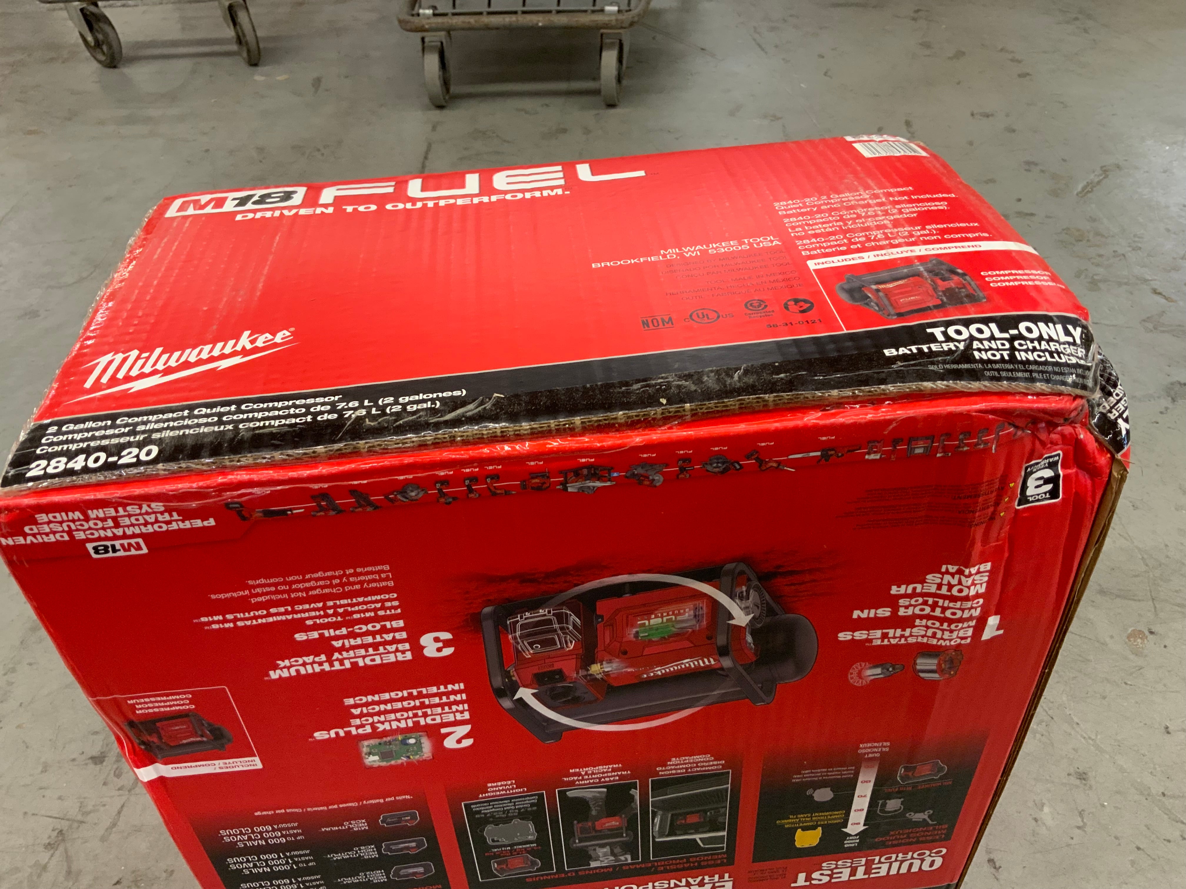Milwaukee FUEL 18V Lithium-Ion Brushless Cordless 2 Gal. Compressor *TOOL ONLY* (8135977205998)