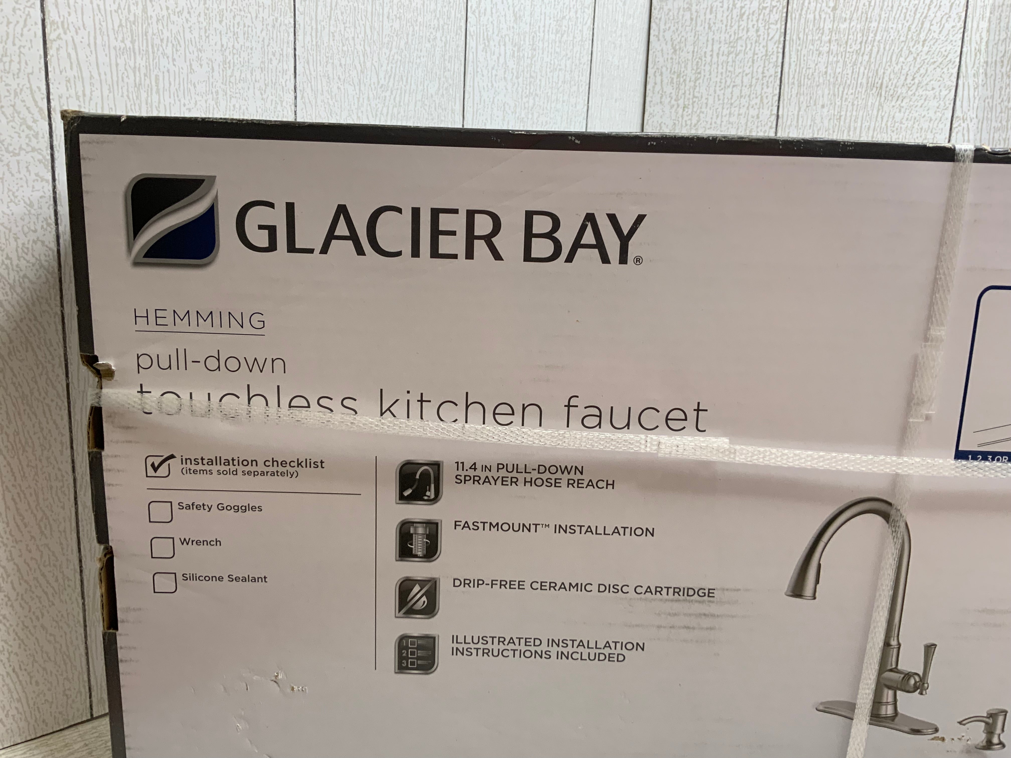 Glacier Bay Hemming Single Handle Touchless Pull Down Sprayer Kitchen