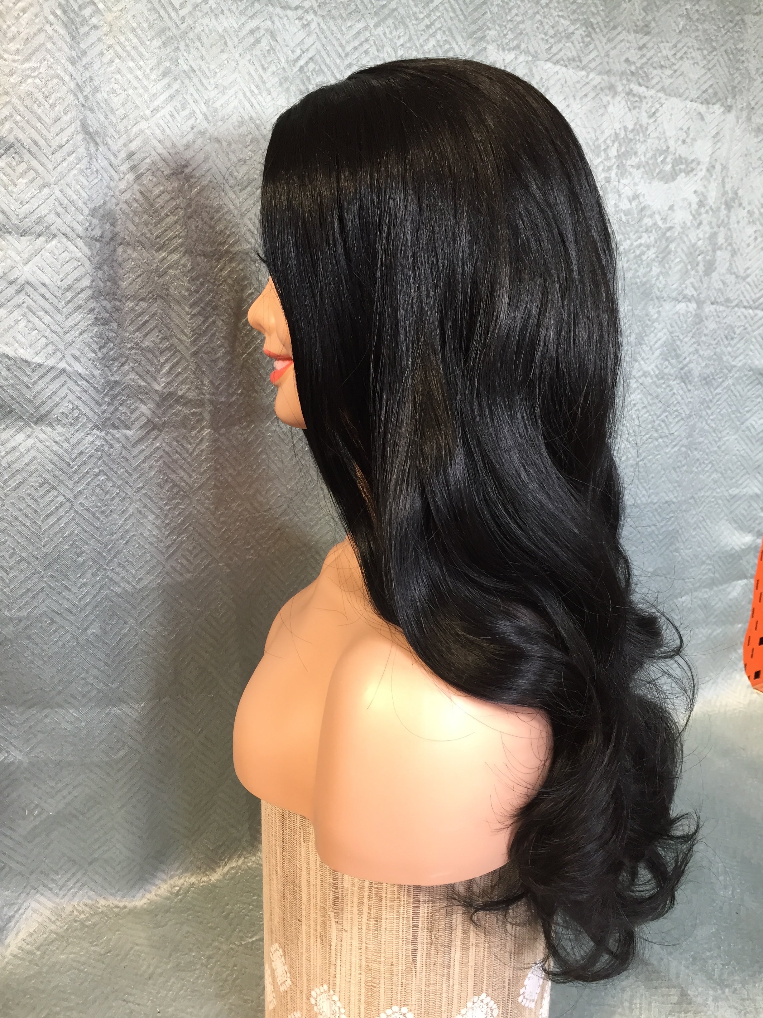 AISI Queens Black Long Wavy 24 Inch Wig with Middle Part Synthetic (7611639955694)