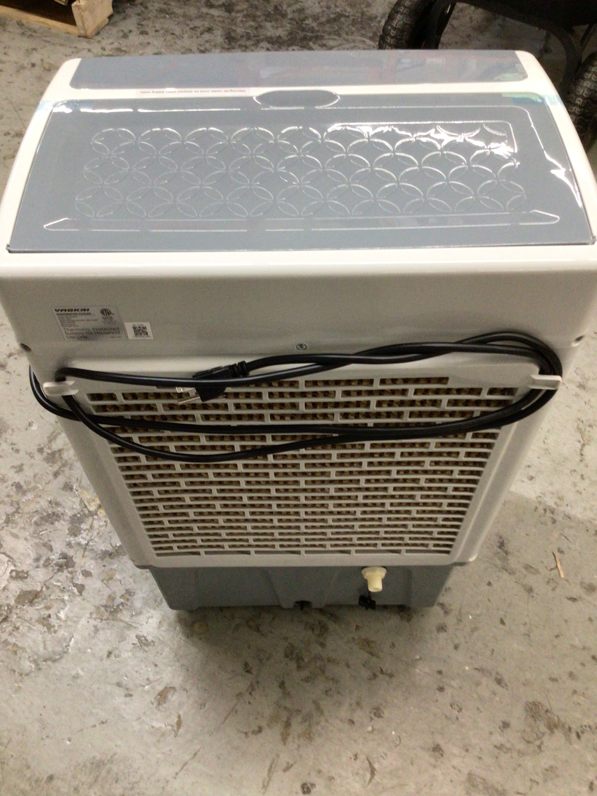 Vagkri VA-EC01 Evaporative 2100CFM Air Cooler **MISSING 1 ICE PACK - READ** (8150376710382)