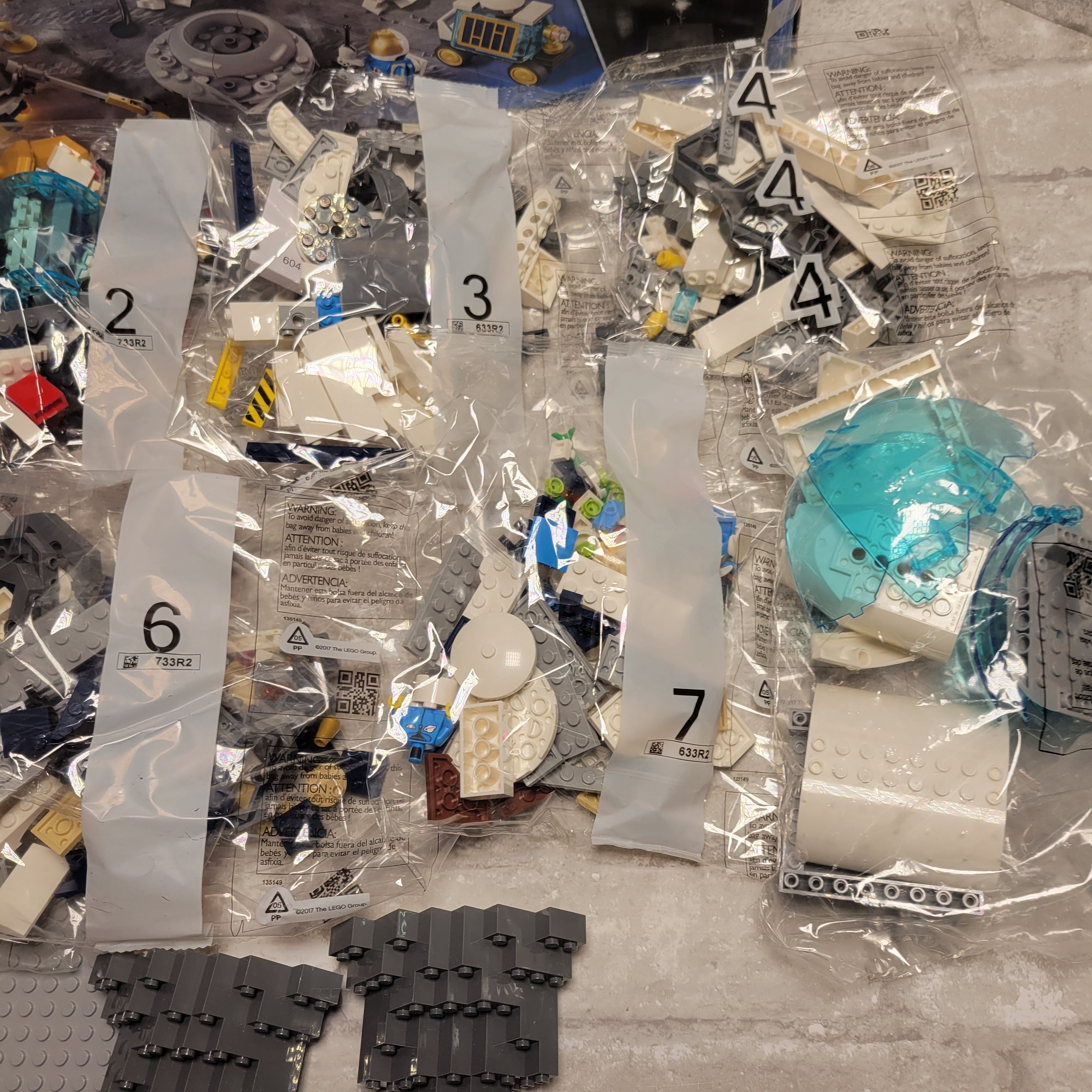 LEGO CITY: Lunar Research Base (60350) (8051234570478)