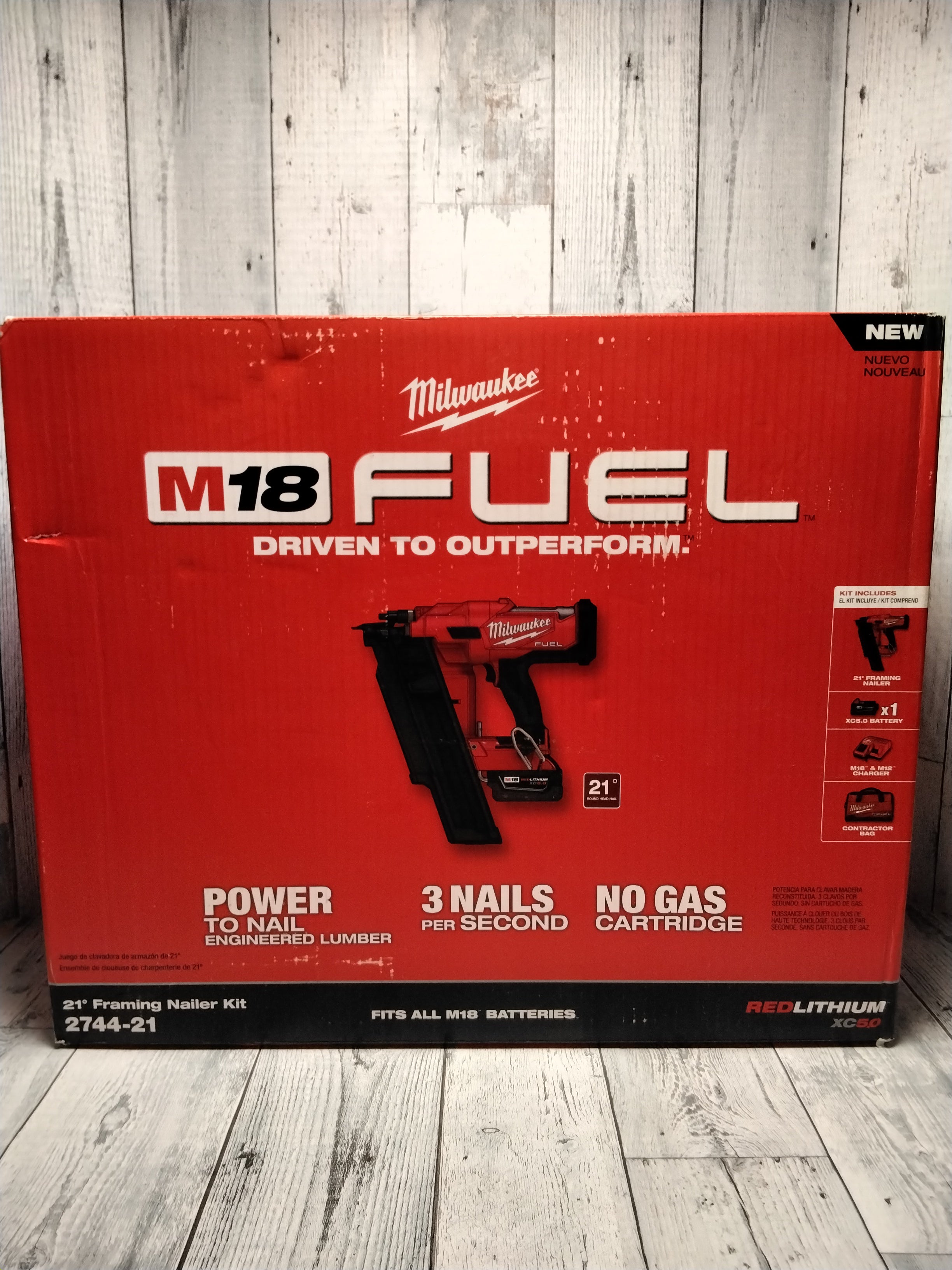 Milwaukee M18 FUEL 3-1/2 in Cordless Framing Nailer Kit w/ Battery, Charger, Bag (7774141841646)