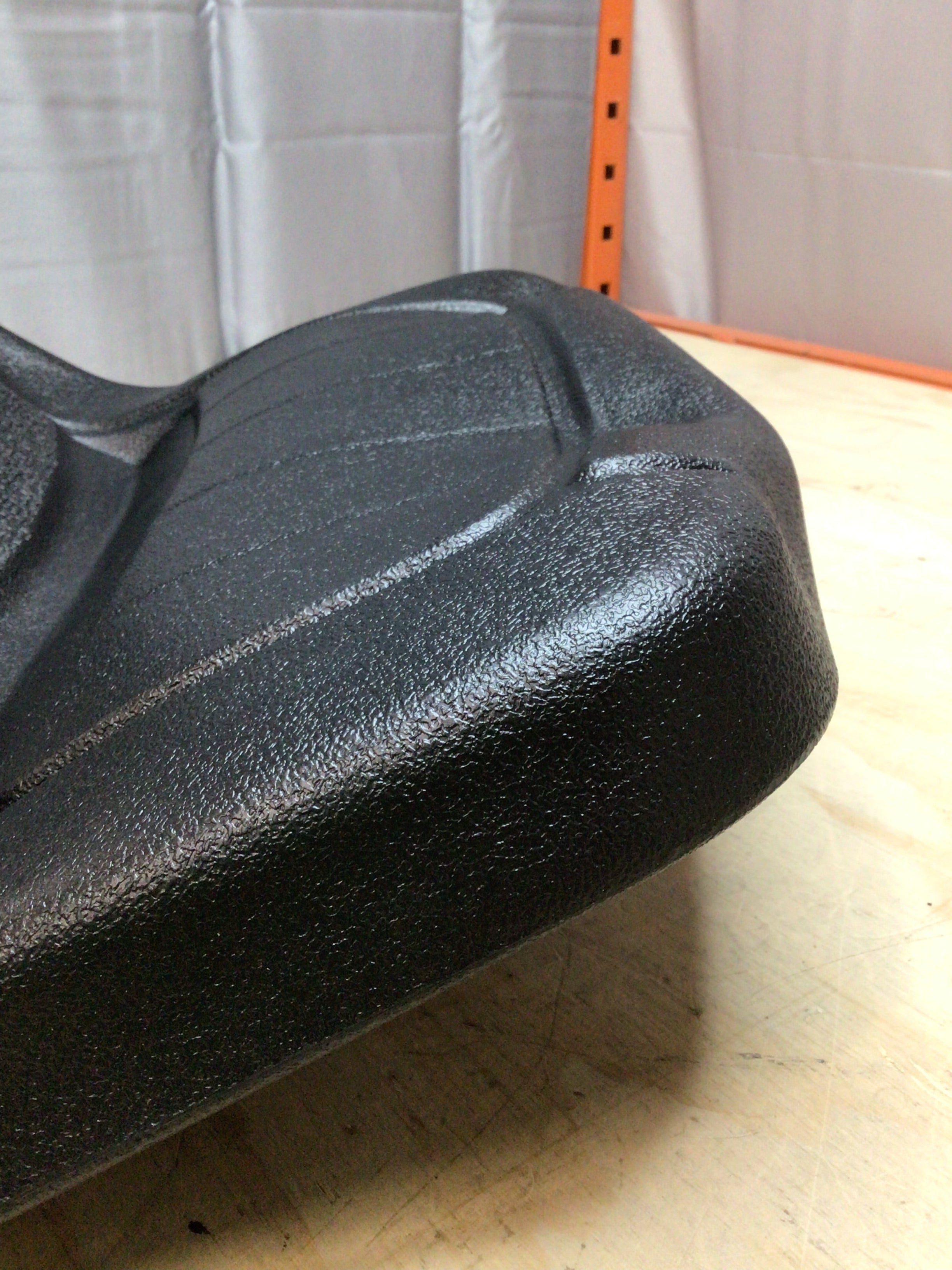 Whiteside HRAS Adjustable Height Mechanic's Seat **OPEN BOX - READ** (8131147923694)