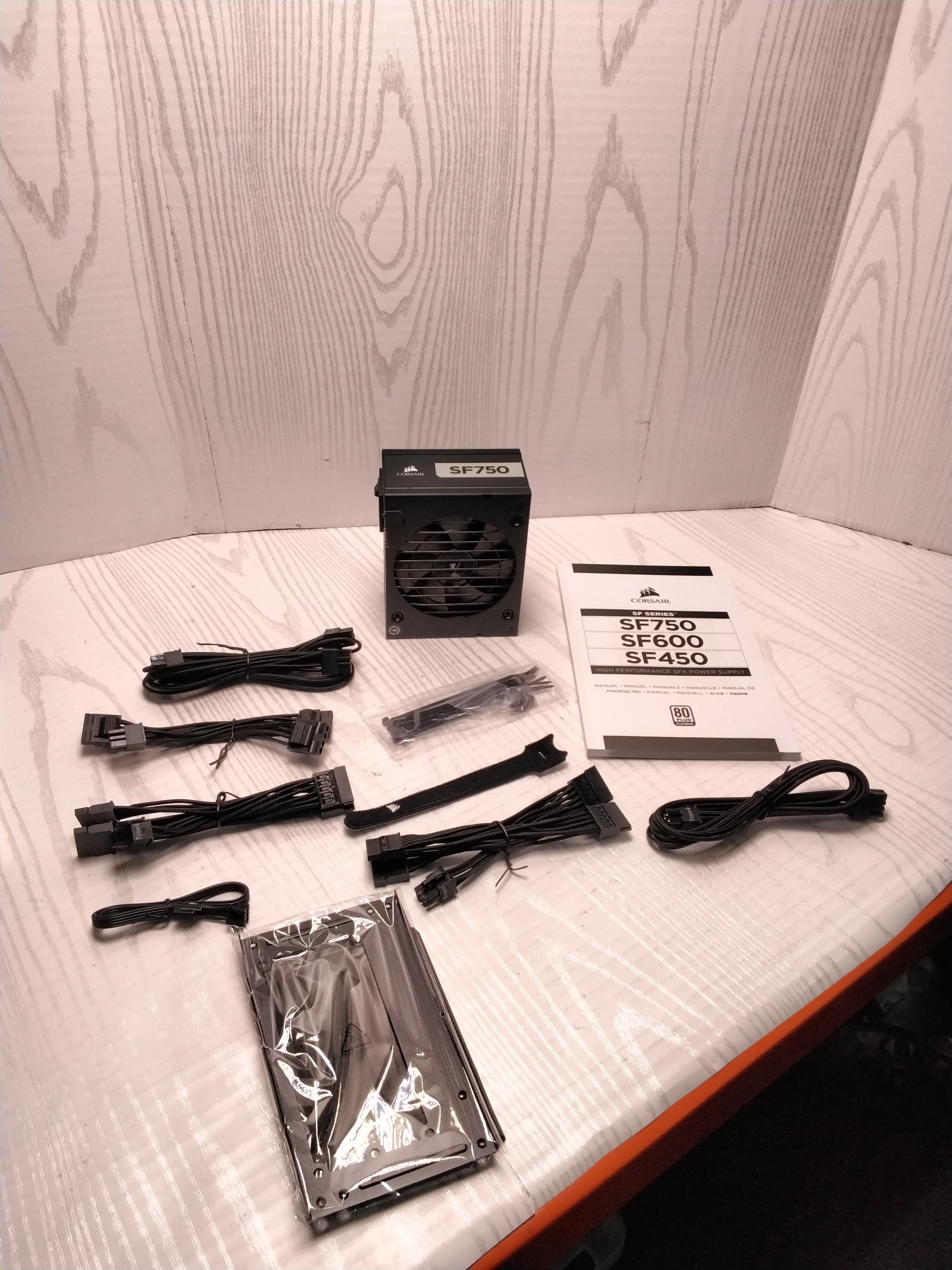 *FOR PARTS* Corsair SF750, 750 Watt, SFX, 80+ Platinum Certified, Power Supply (7893155971310)