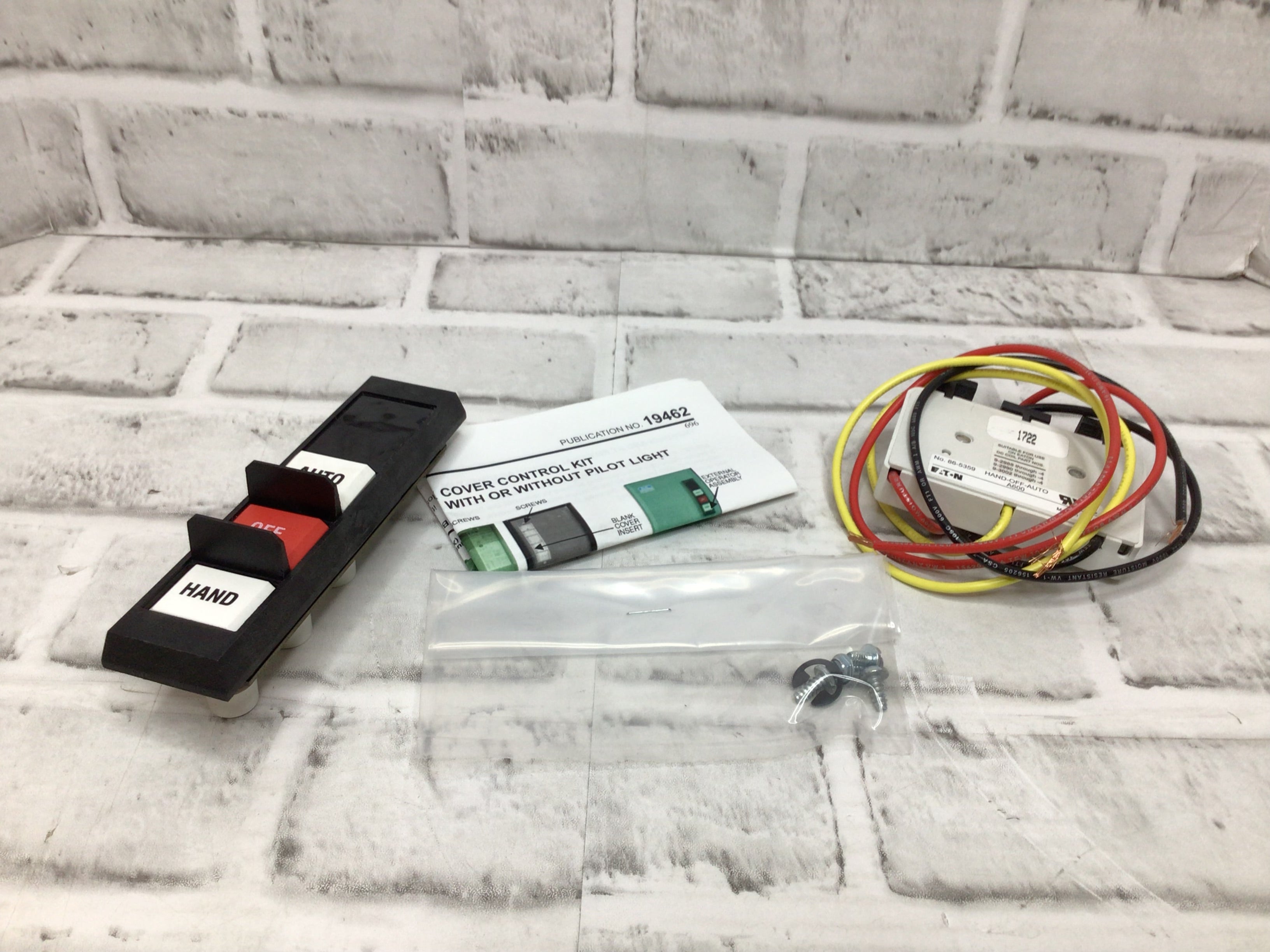 EATON CUTLER HAMMER C400GK3 Freedom Series Hand Off Auto Cover Control