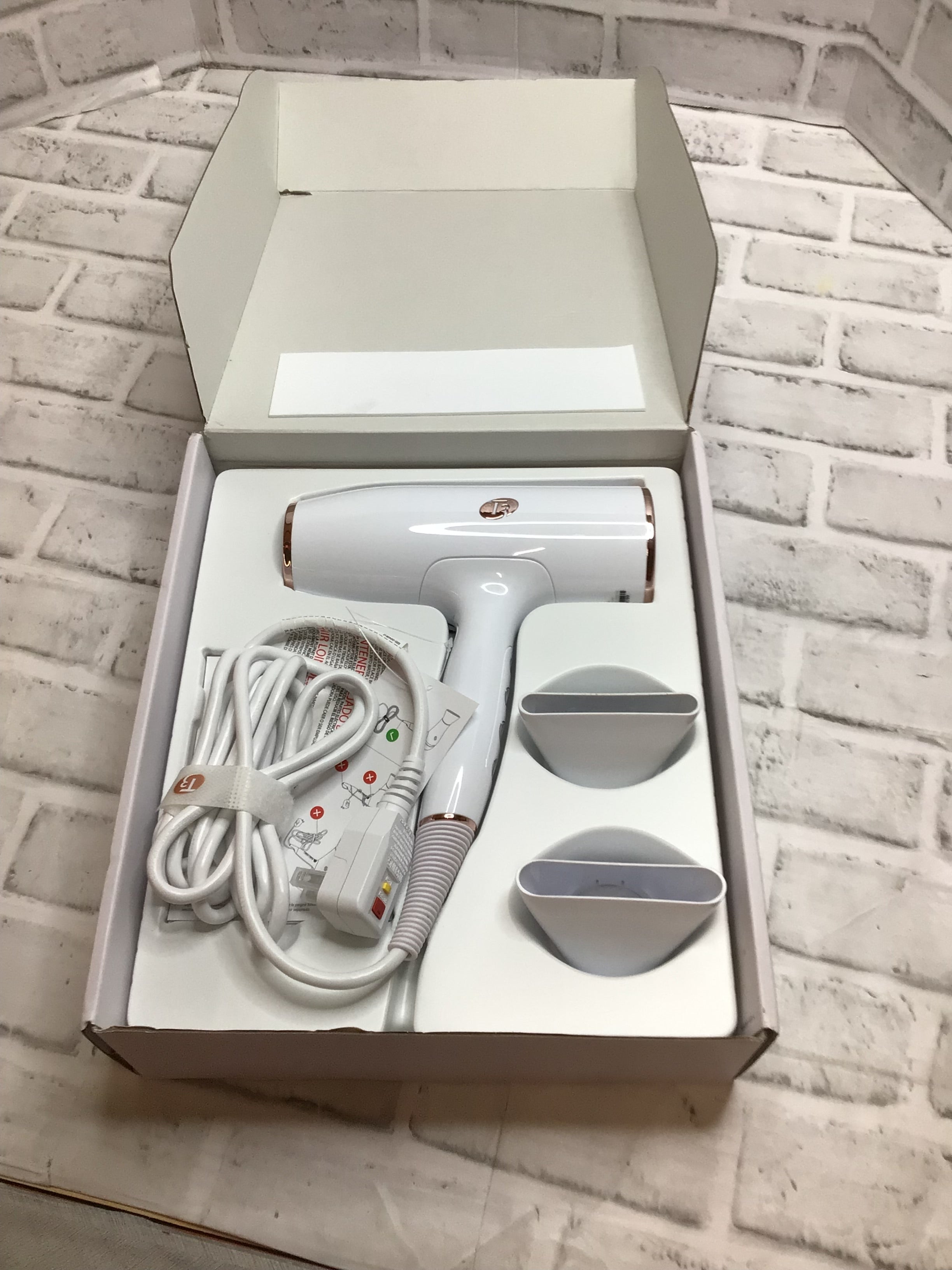 T3 AireLuxe Ionic Professional Blow Hair Dryer White (8087174054126)
