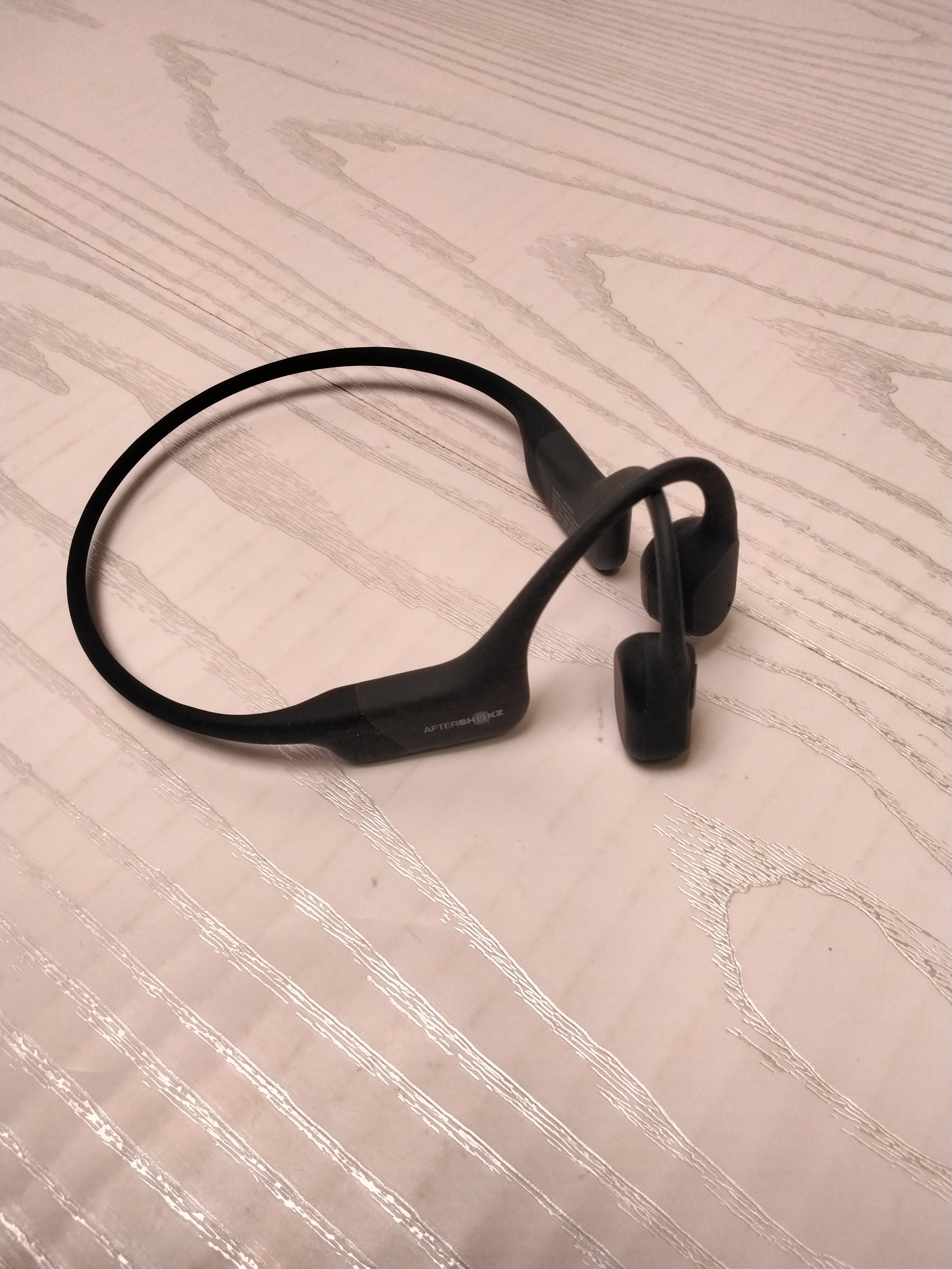 AfterShokz Aeropex - Open-Ear Bluetooth Bone Conduction Headphones, Cosmic Black (7763700908270)