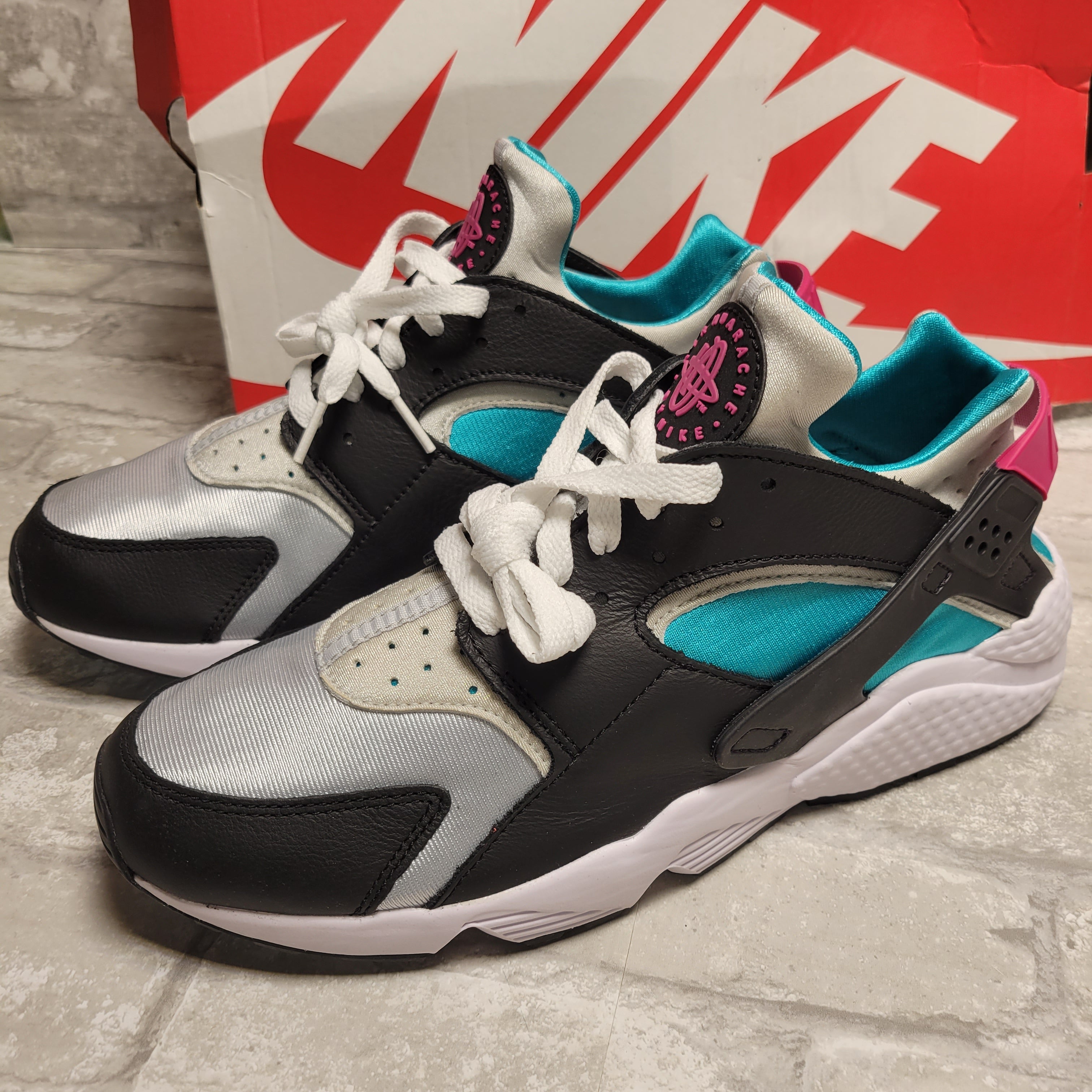 Nike Air Huarache Men's Shoes, Black/Pink, Size 11 (8068526604526)