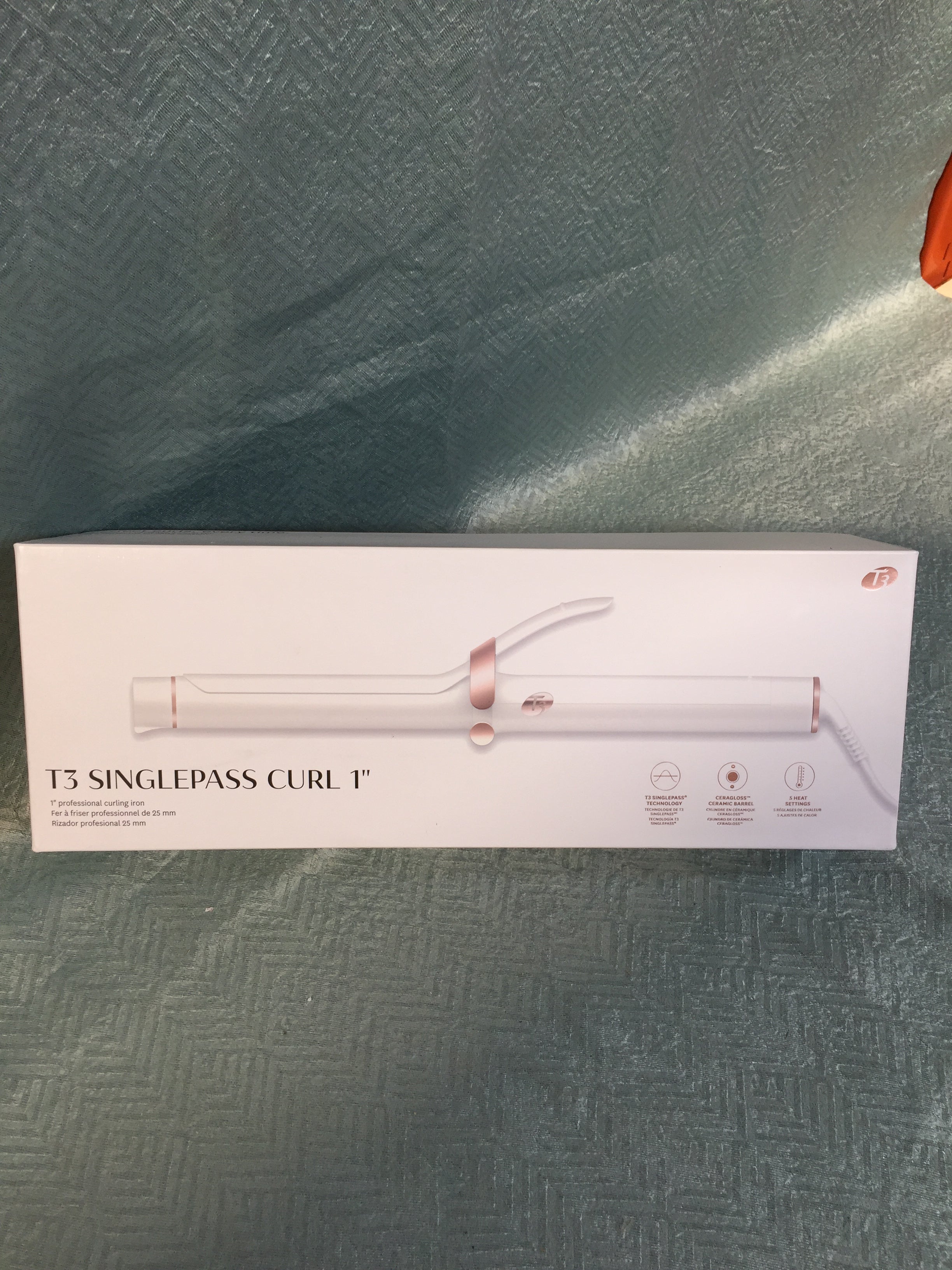 T3 - SinglePass Curl Professional Curling Iron Adjustable Heat Settings (7567351546094)