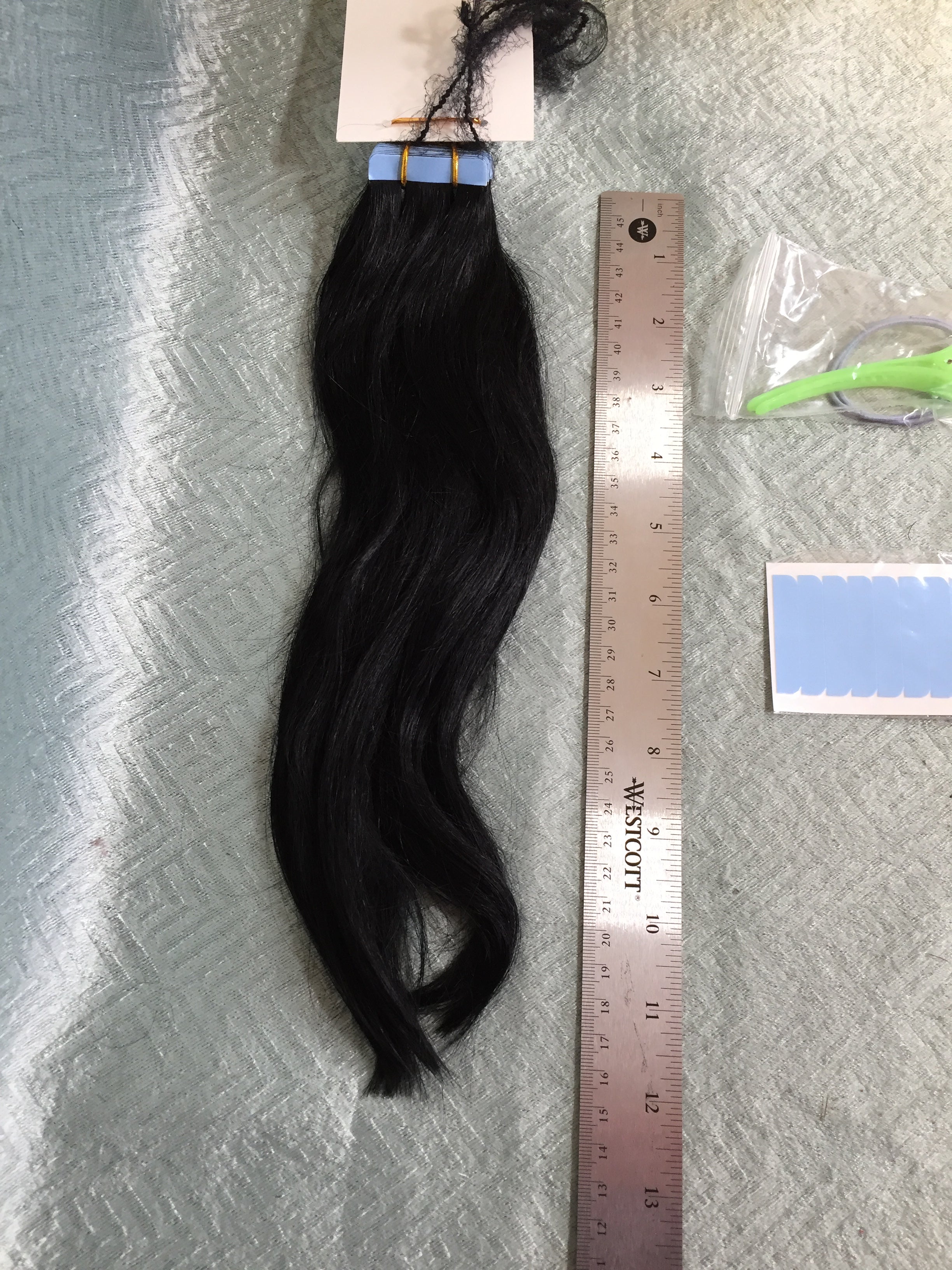 SUYYA Tape in Hair Extensions Natural Black 100% Remy Human Hair 12 Inches 20 Pcs (7607915413742)