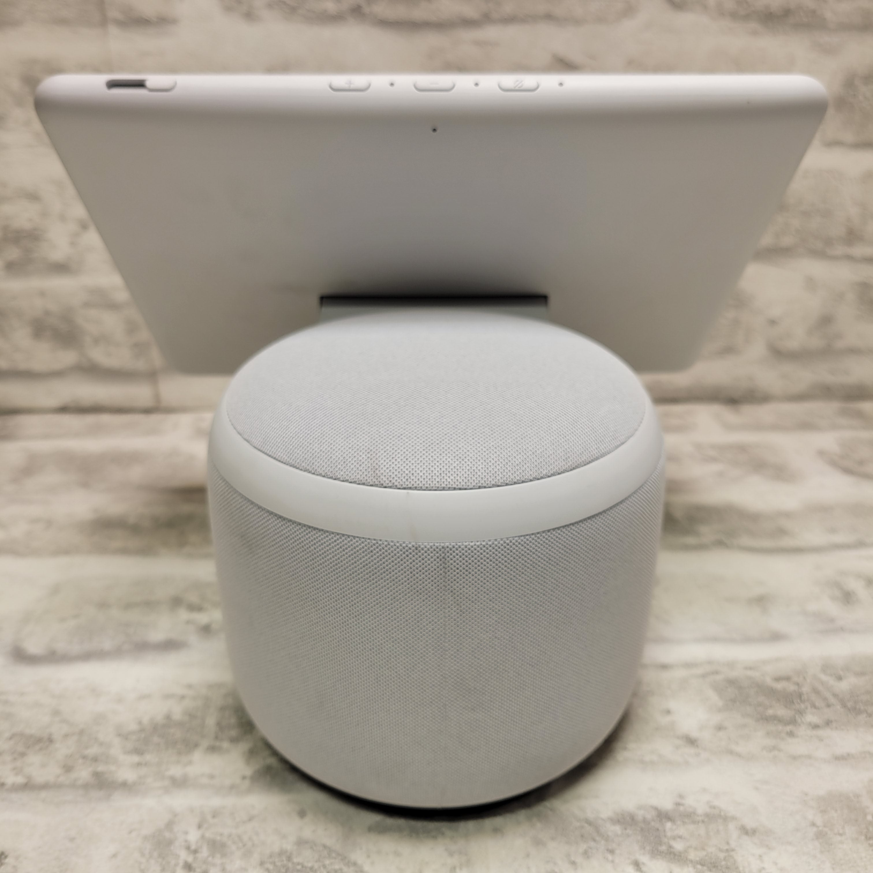 *FOR PARTS* Echo Show 10 (3rd Gen) | HD smart display | Glacier White (7897713213678)