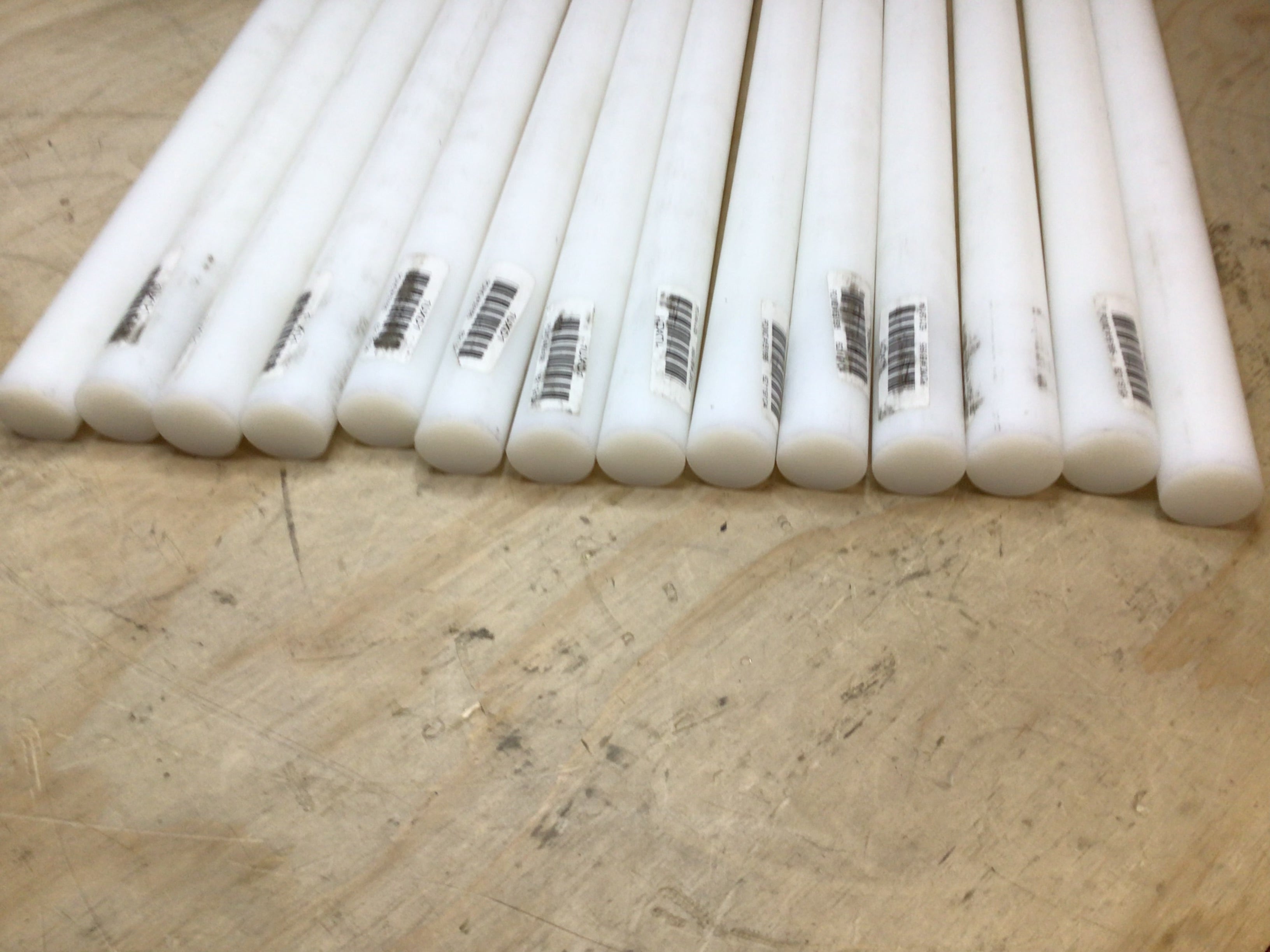 Plastic Rod 3 ft White Opaque 5800 psi Tensile Strength -22° to 180°F (14 rods) (8132142465262)