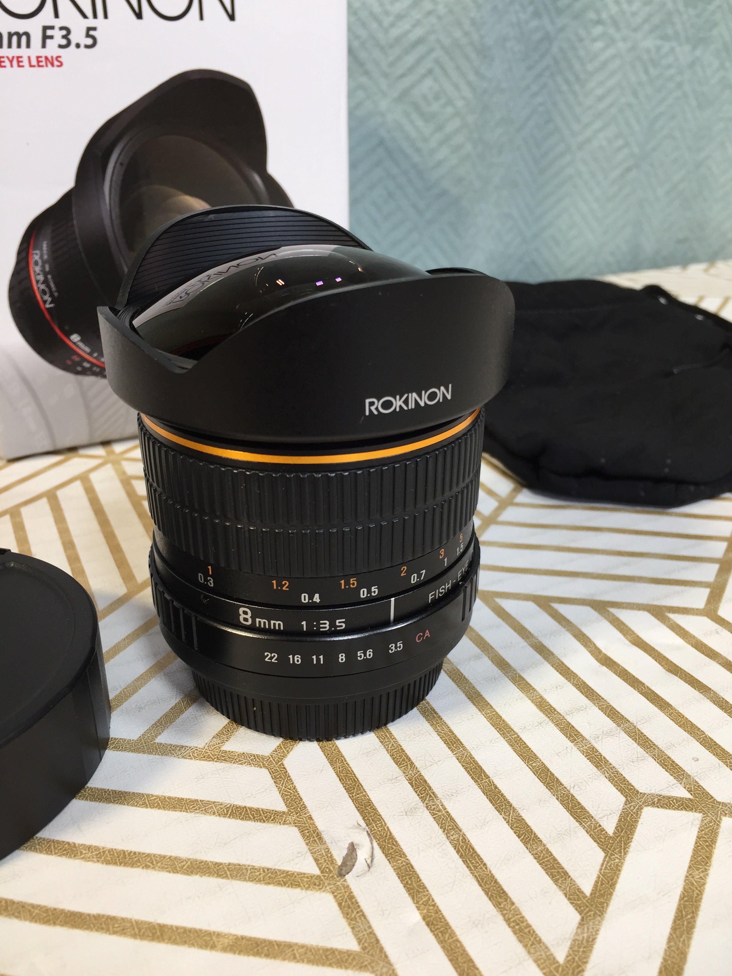 Rokinon FE8M-C 8mm F3.5 Fisheye Fixed Lens for Canon - Black (7942721437934)