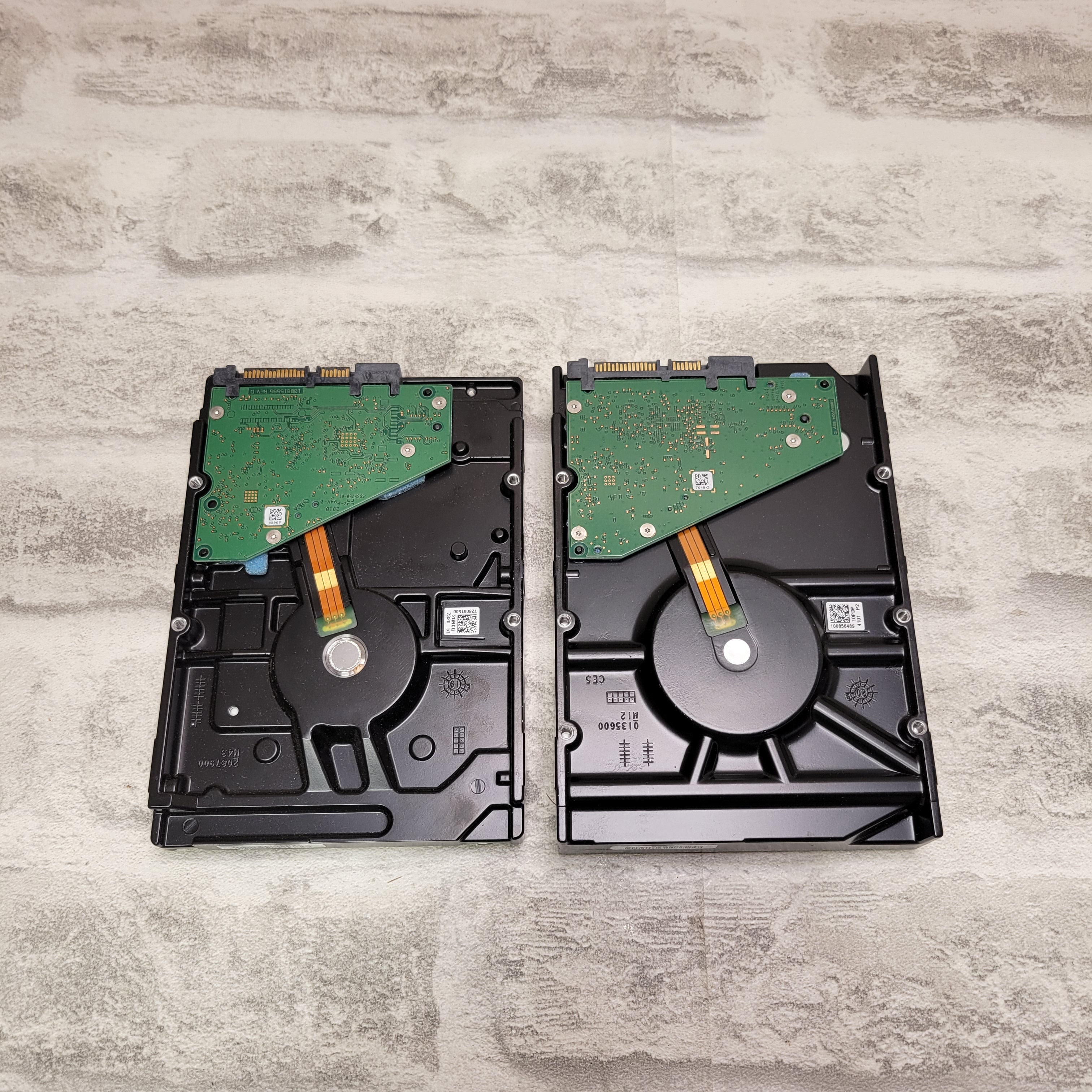 Seagate IronWolf 8TB NAS Internal Hard Drive & Seagate Barracuda 4TB 3.5" (7685179015406)