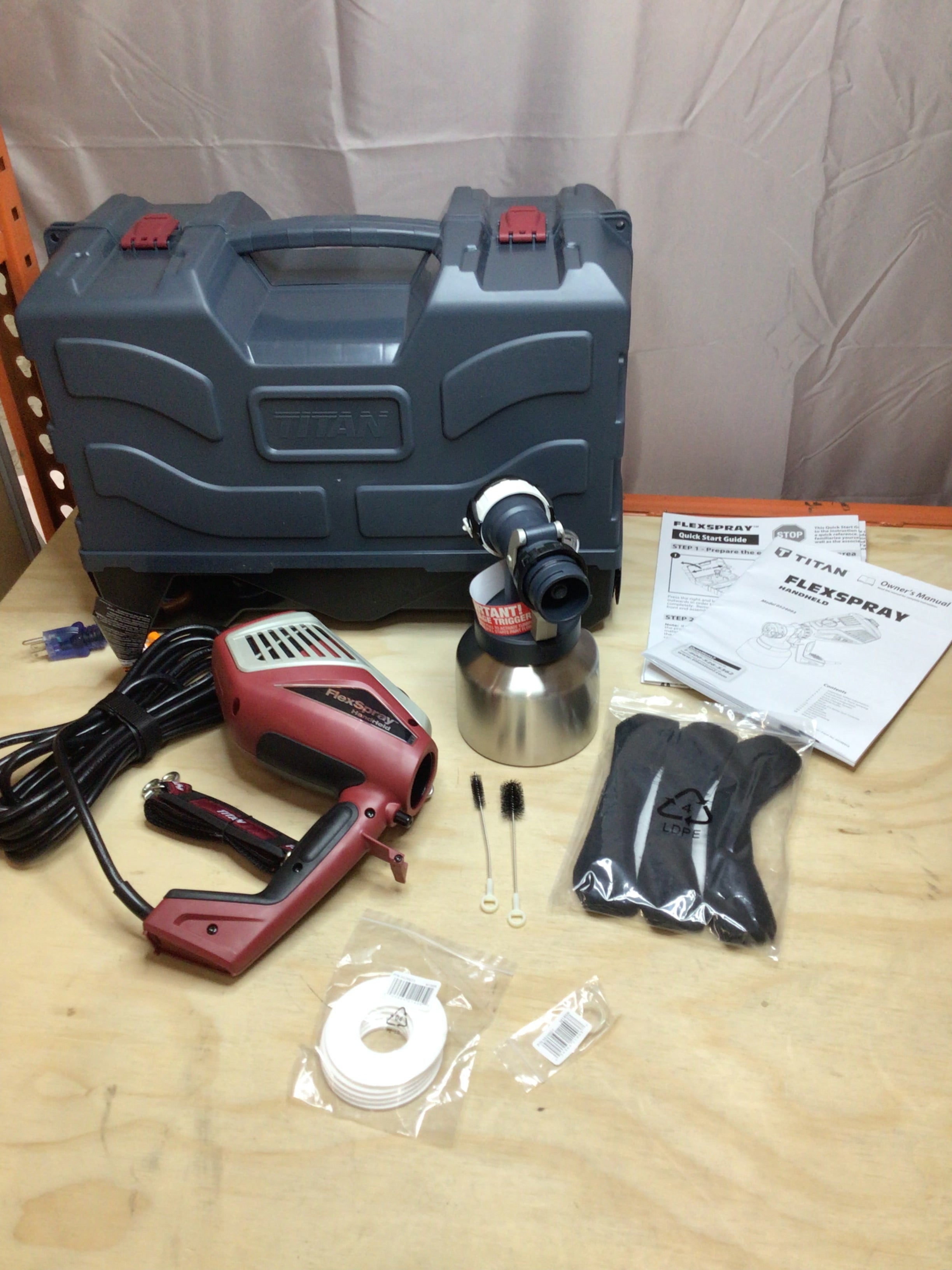 TITAN FlexSpray HVLP Electric Handheld Paint Sprayer (Model: 0524093) *OPEN BOX* (8106381738222)