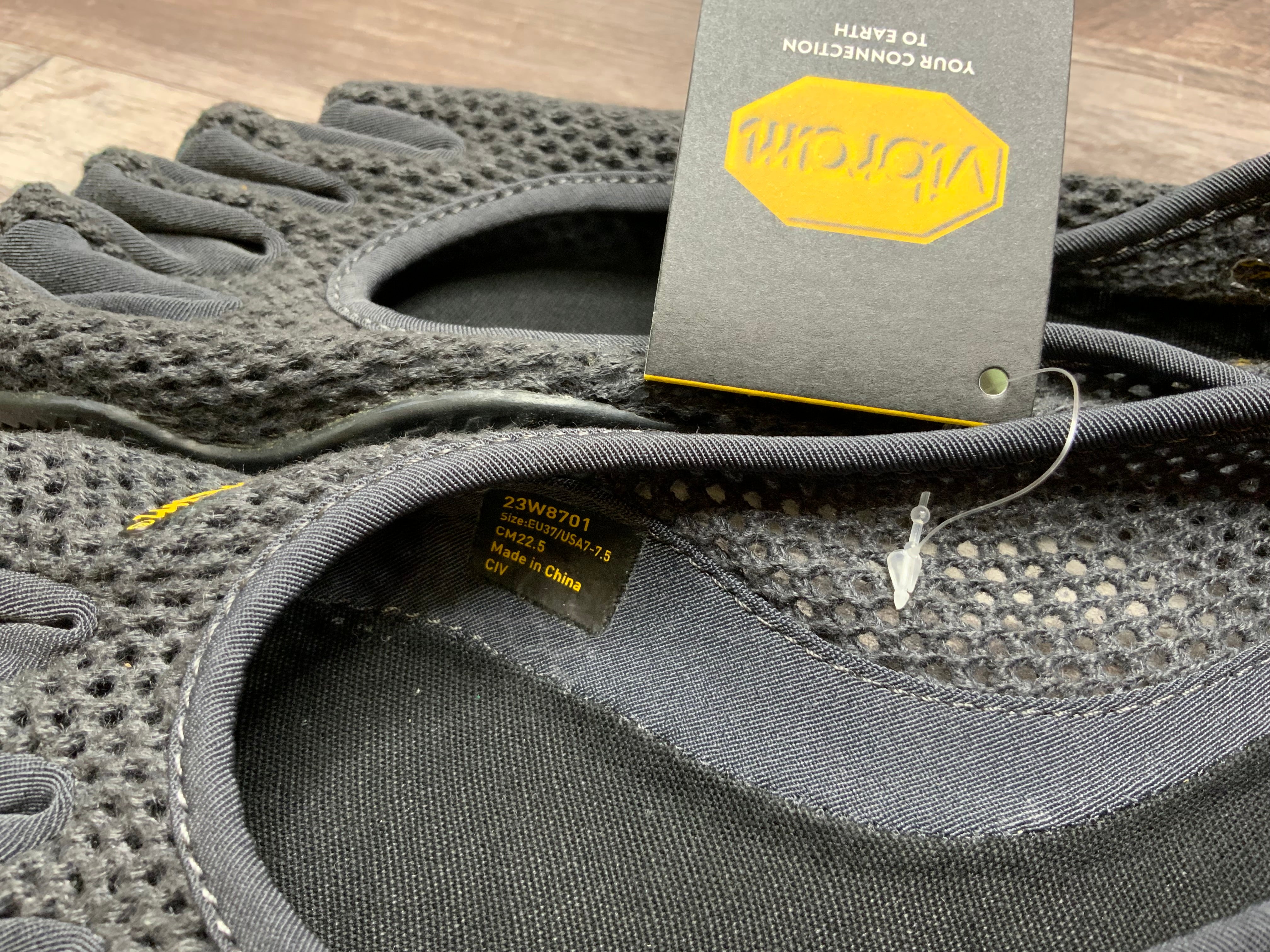 Vibram FiveFingers Women's Vi-B ECO Shoes **EU 37, US 7-7.5** (8095312969966)