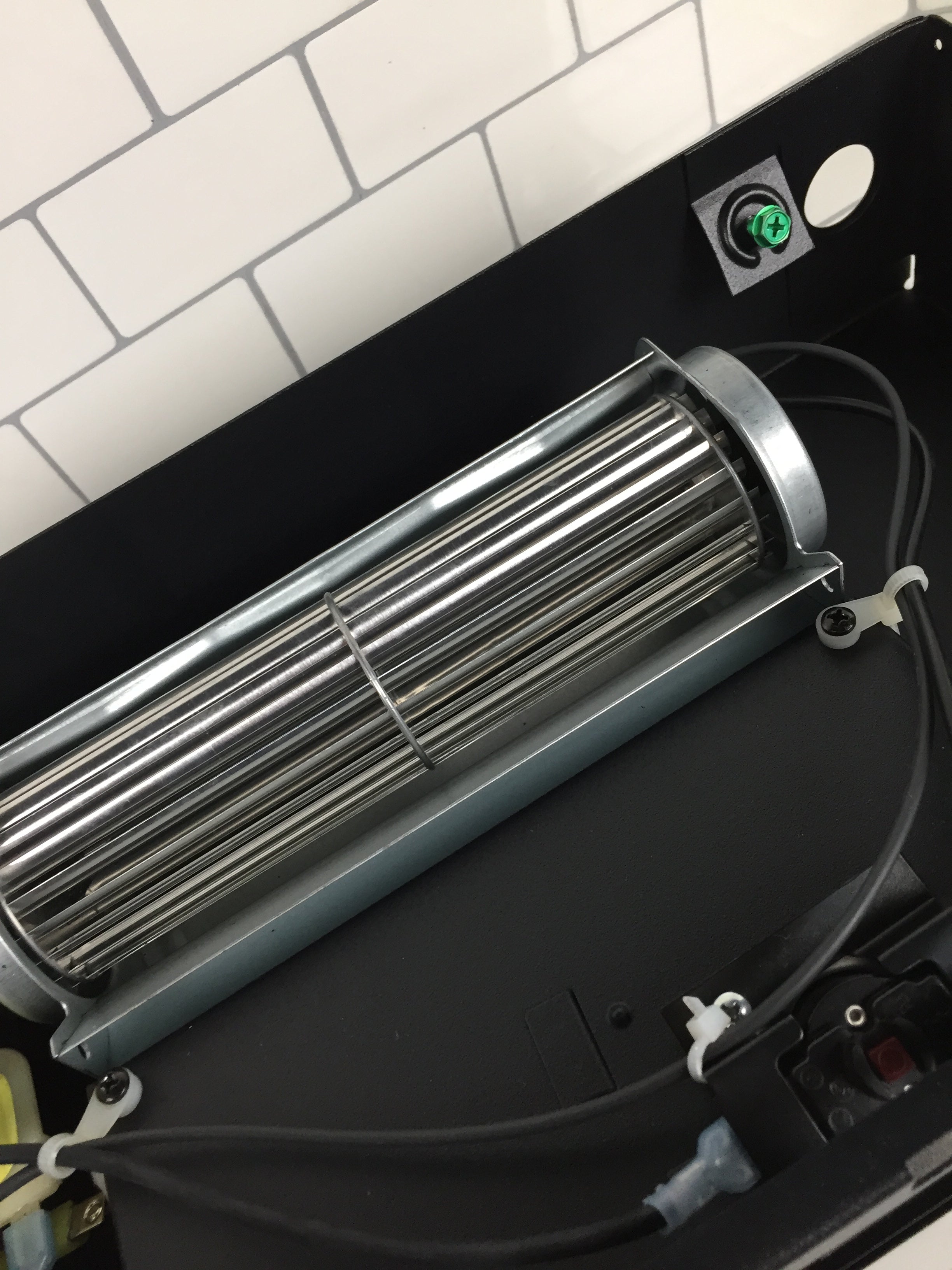 Cadet Perfectoe Electric Toe Kick Heater, (Model UC102B), 240V, 1000W