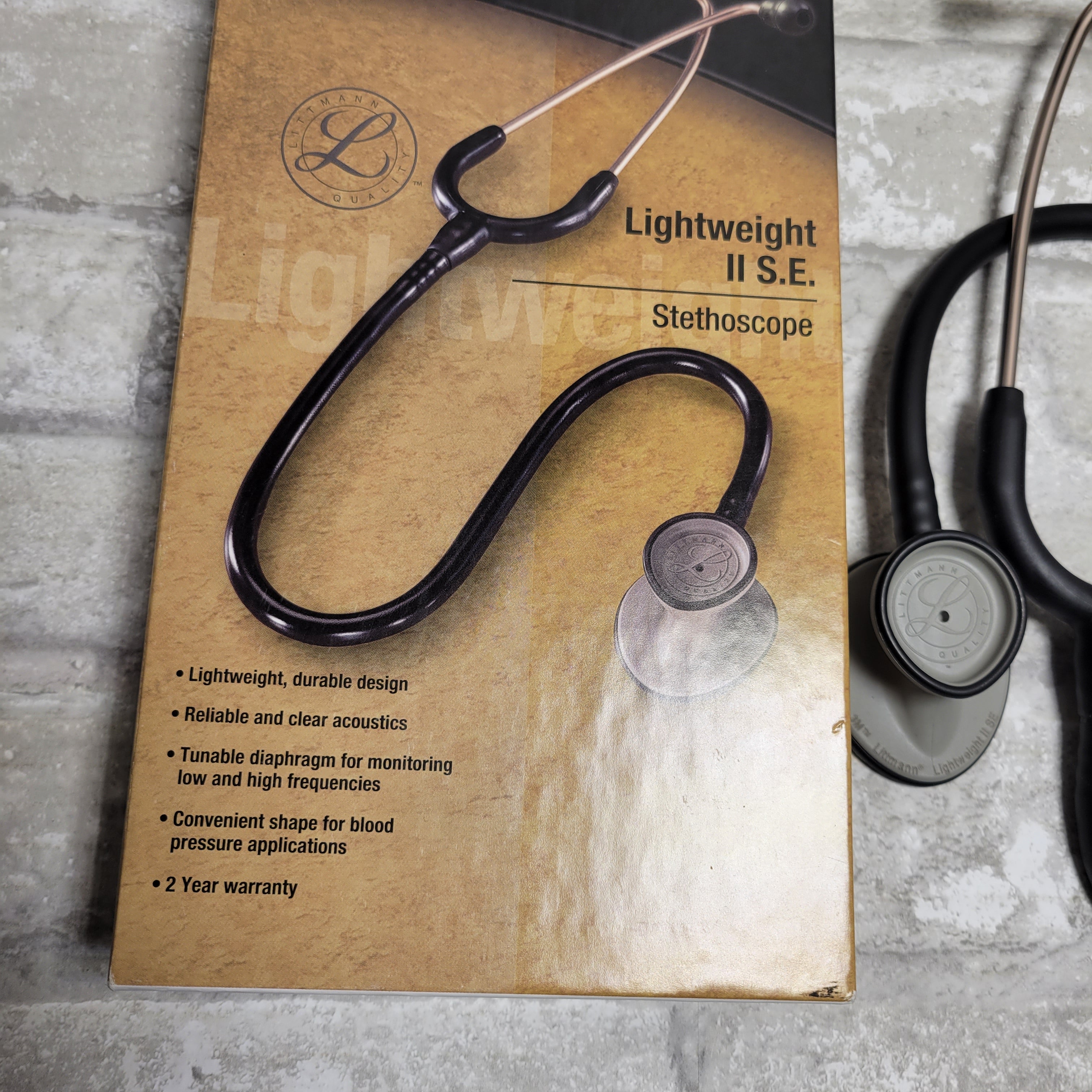 3M Littmann Lightweight II S.E. Stethoscope, Black Tube, 28 inch, 2450 (8037883445486)