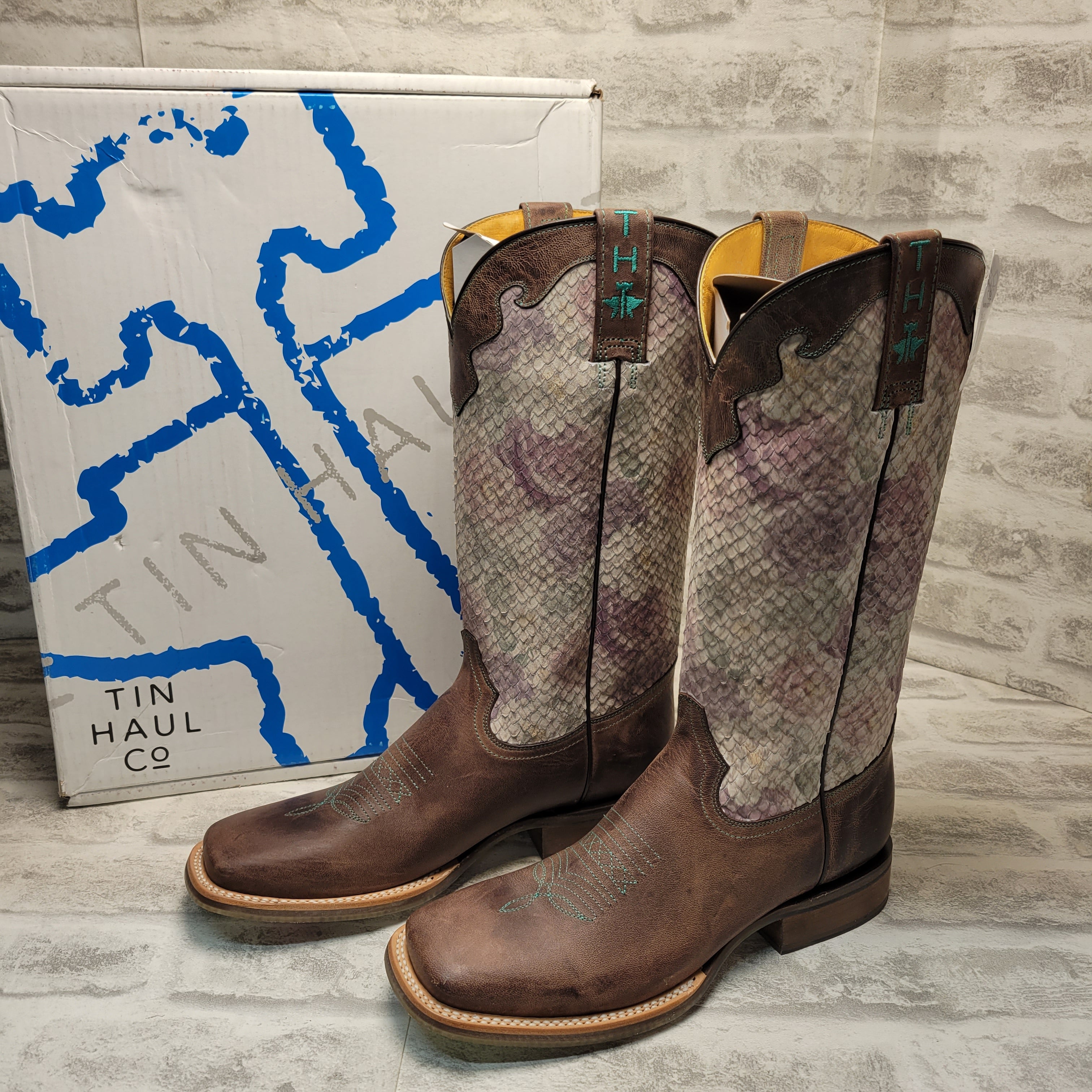Tin Haul Ladies Rosealiscious Square Toe Boots, Brown/Pink, 9.5 (7872380207342)