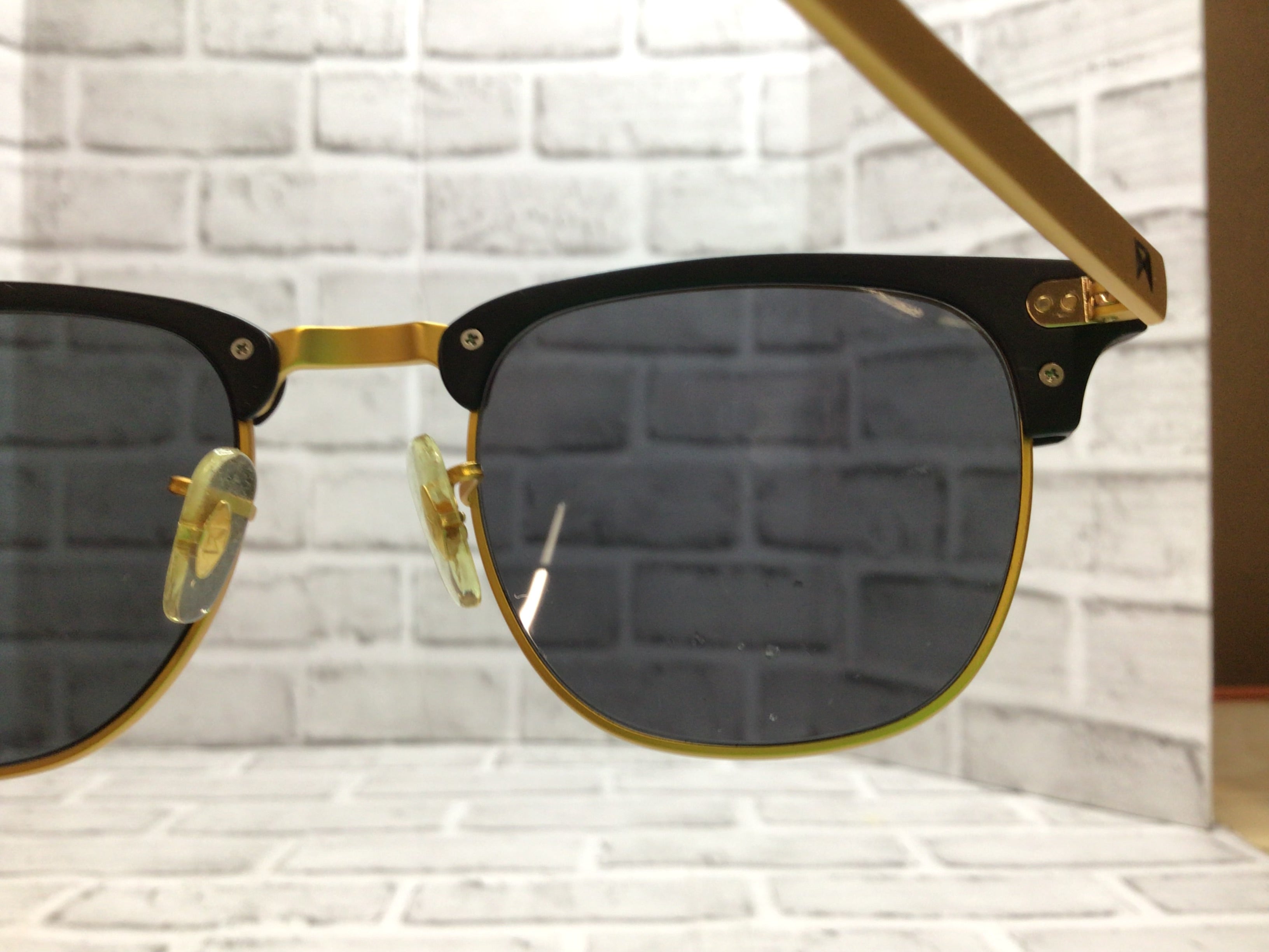 William Painter The Empire Gold Mens Sunglasses **RIGHT EYE LENS DAMAGE** (8079656288494)