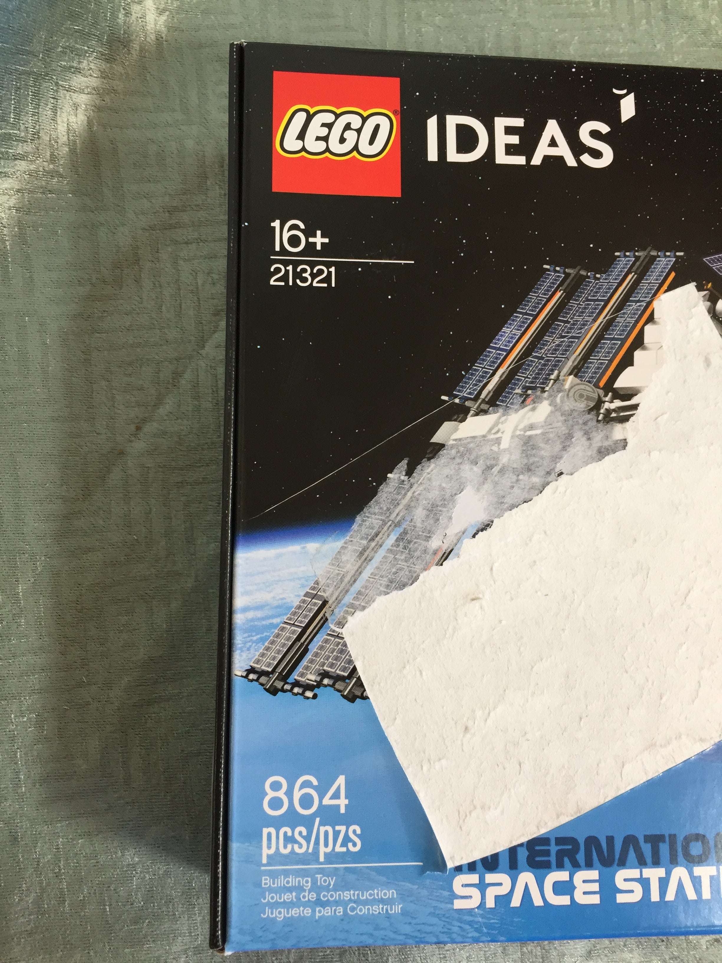 LEGO Ideas International Space Station 21321 Building Kit, (864 Pieces) (7603199803630)
